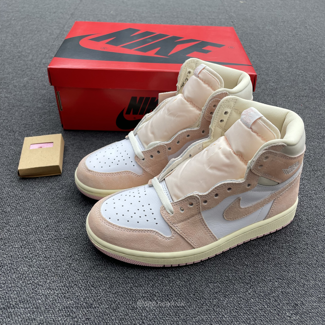 Air Jordan 1 Retro High Og Washed Pink Fd2596 600 (8) - newkick.app