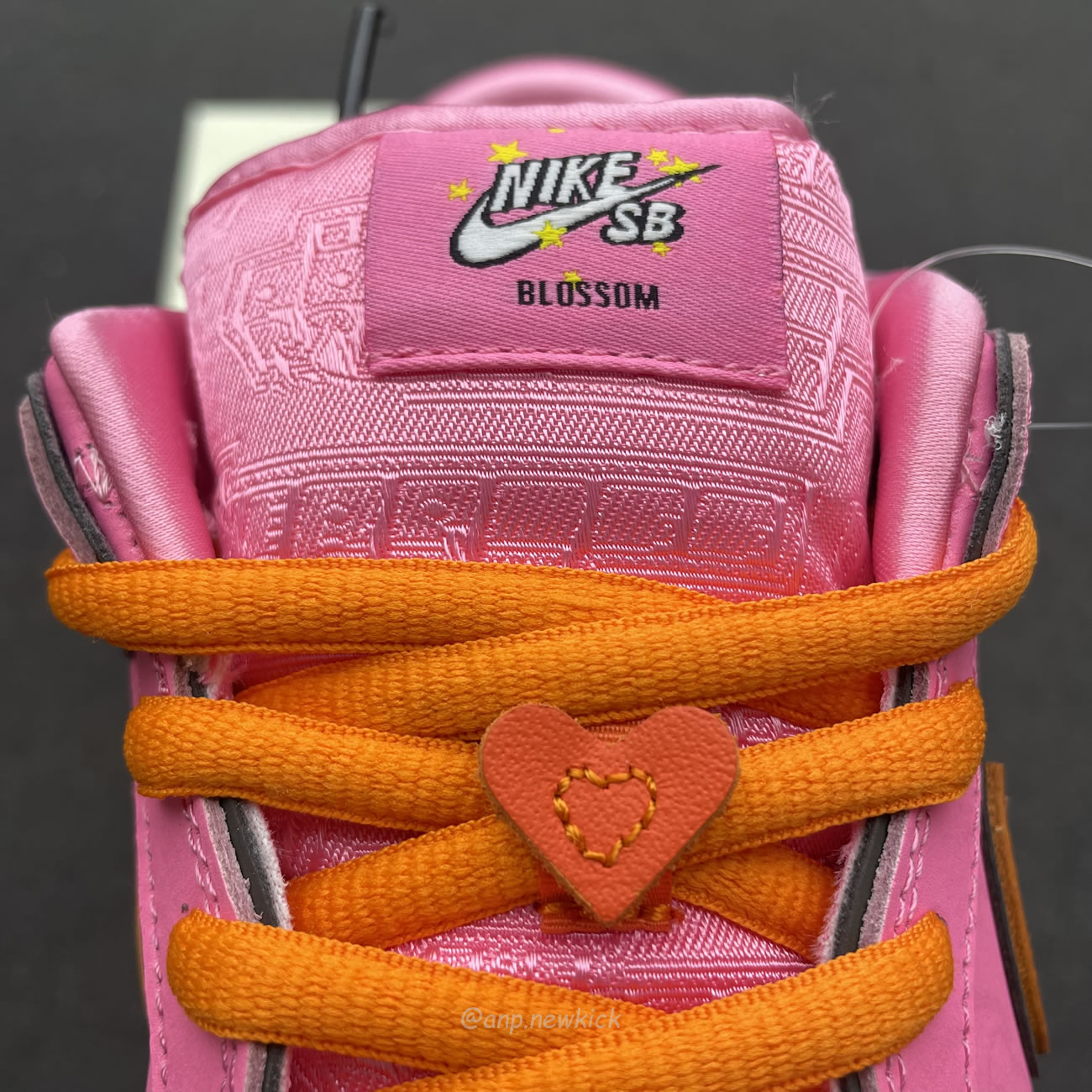 Nike Sb Dunk Low X Powerpuff Girls Blossom Fd2631 600 (5) - newkick.app