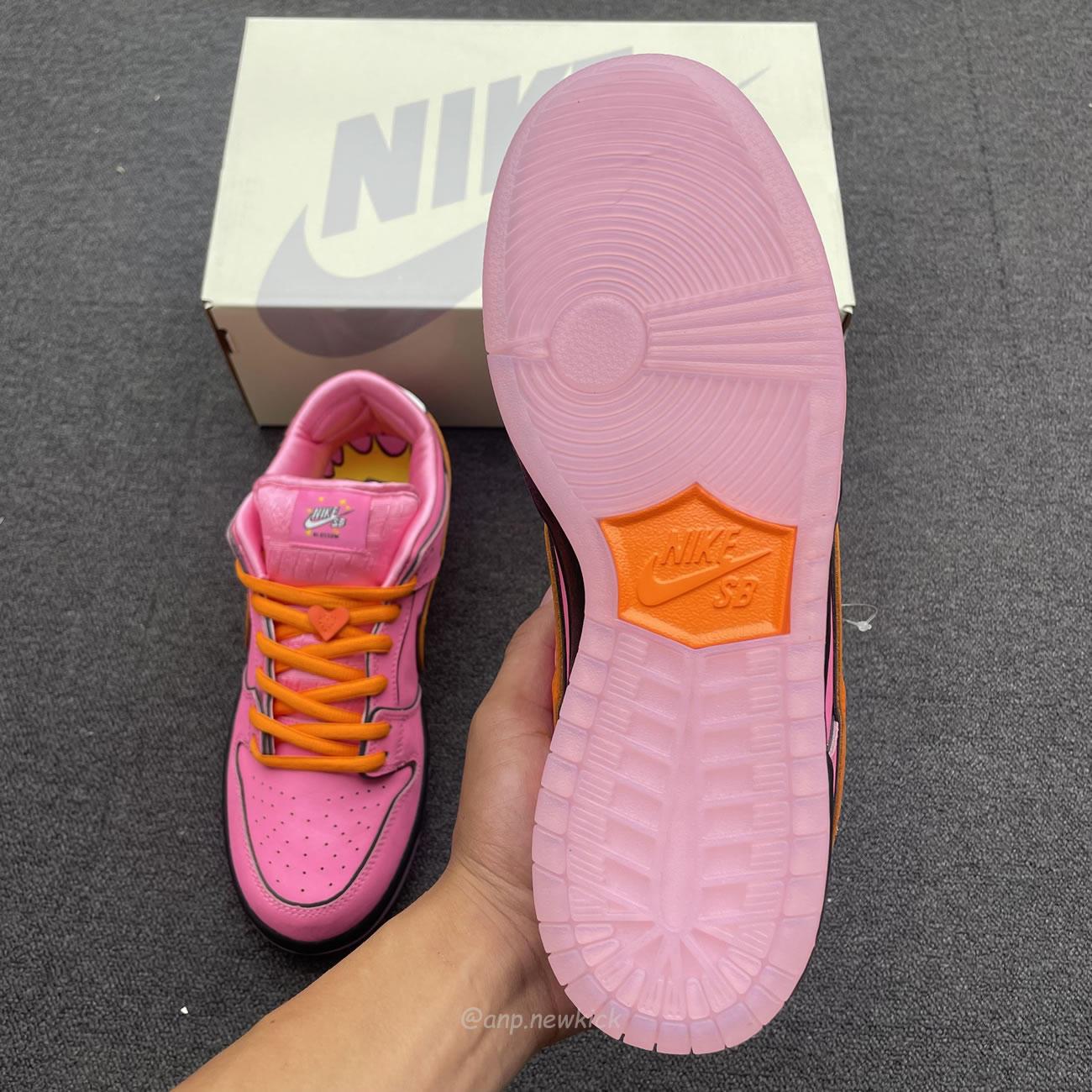 Nike Sb Dunk Low X Powerpuff Girls Blossom Fd2631 600 (6) - newkick.app