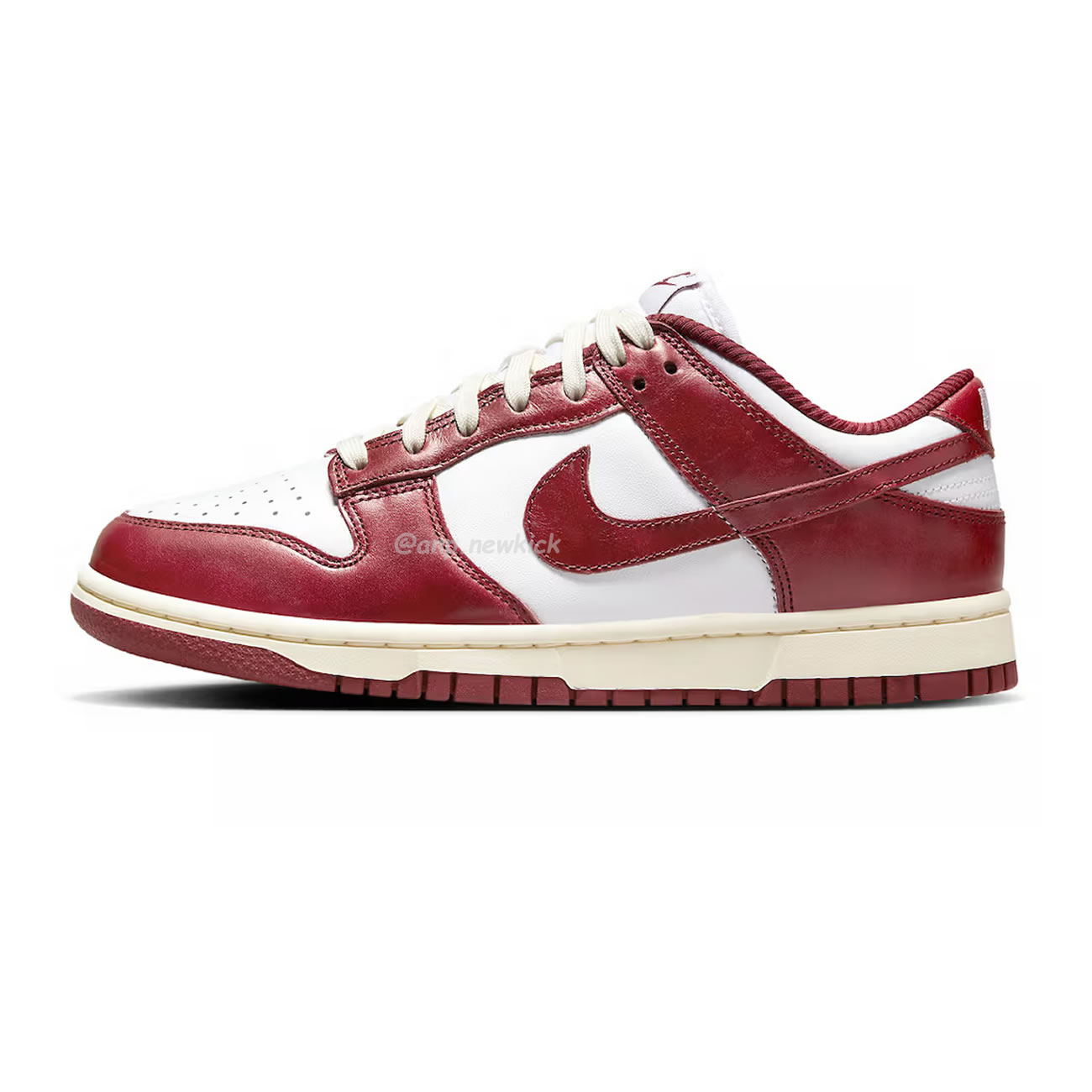 Nike Dunk Low Prm Vintage Team Red Fj4555 100 (1) - newkick.app