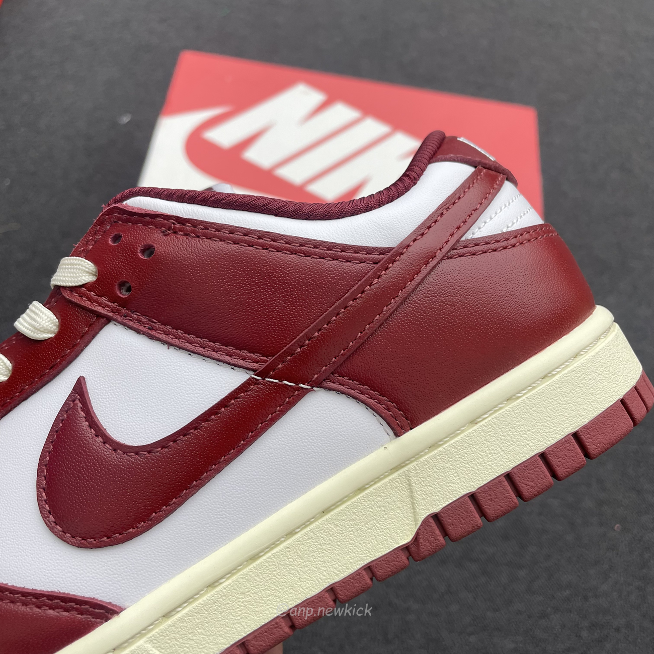 Nike Dunk Low Prm Vintage Team Red Fj4555 100 (3) - newkick.app