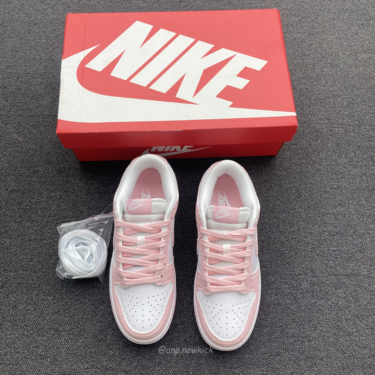 Nike Dunk Low Pink Corduroy Fn7167 100 (14) - newkick.app