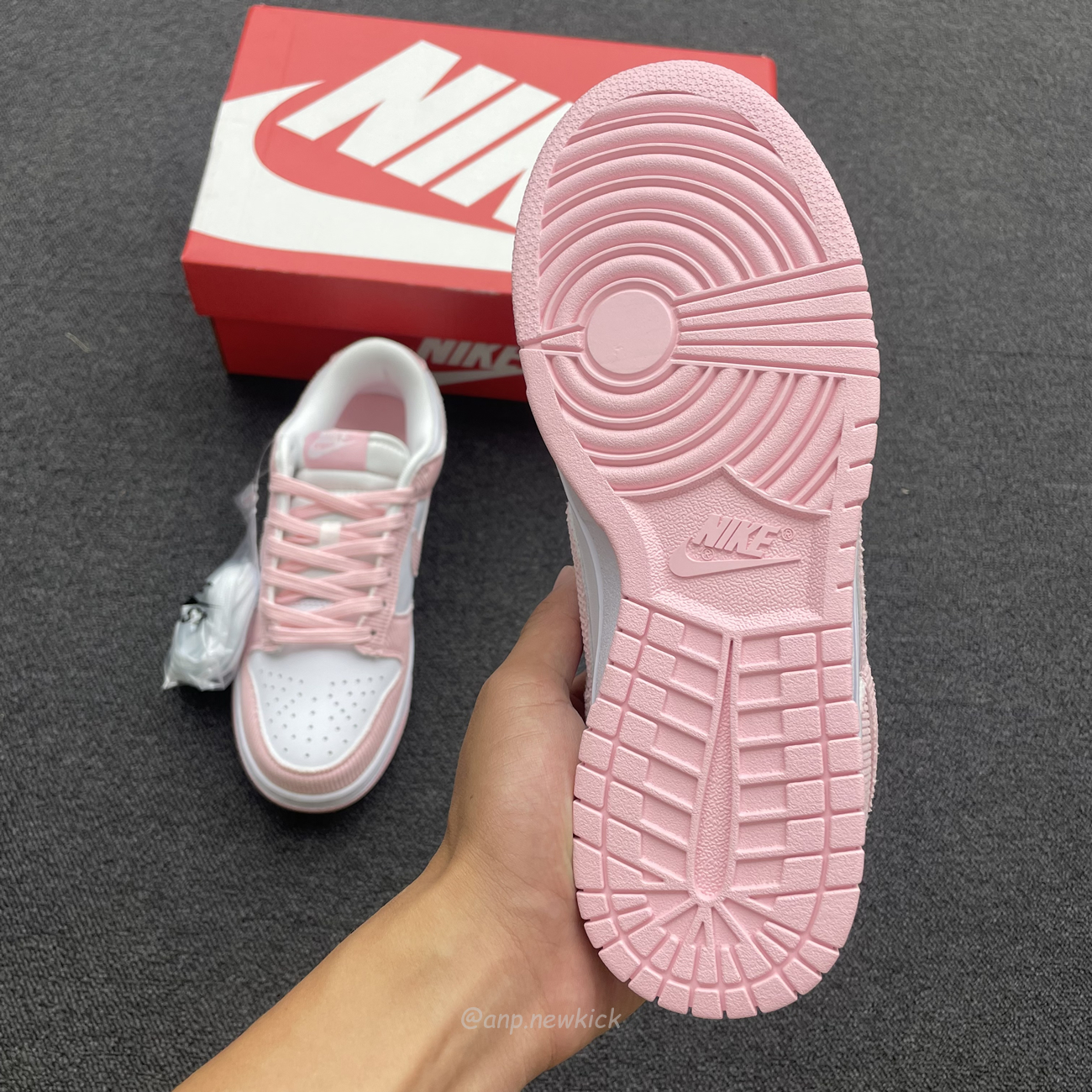 Nike Dunk Low Pink Corduroy Fn7167 100 (8) - newkick.app