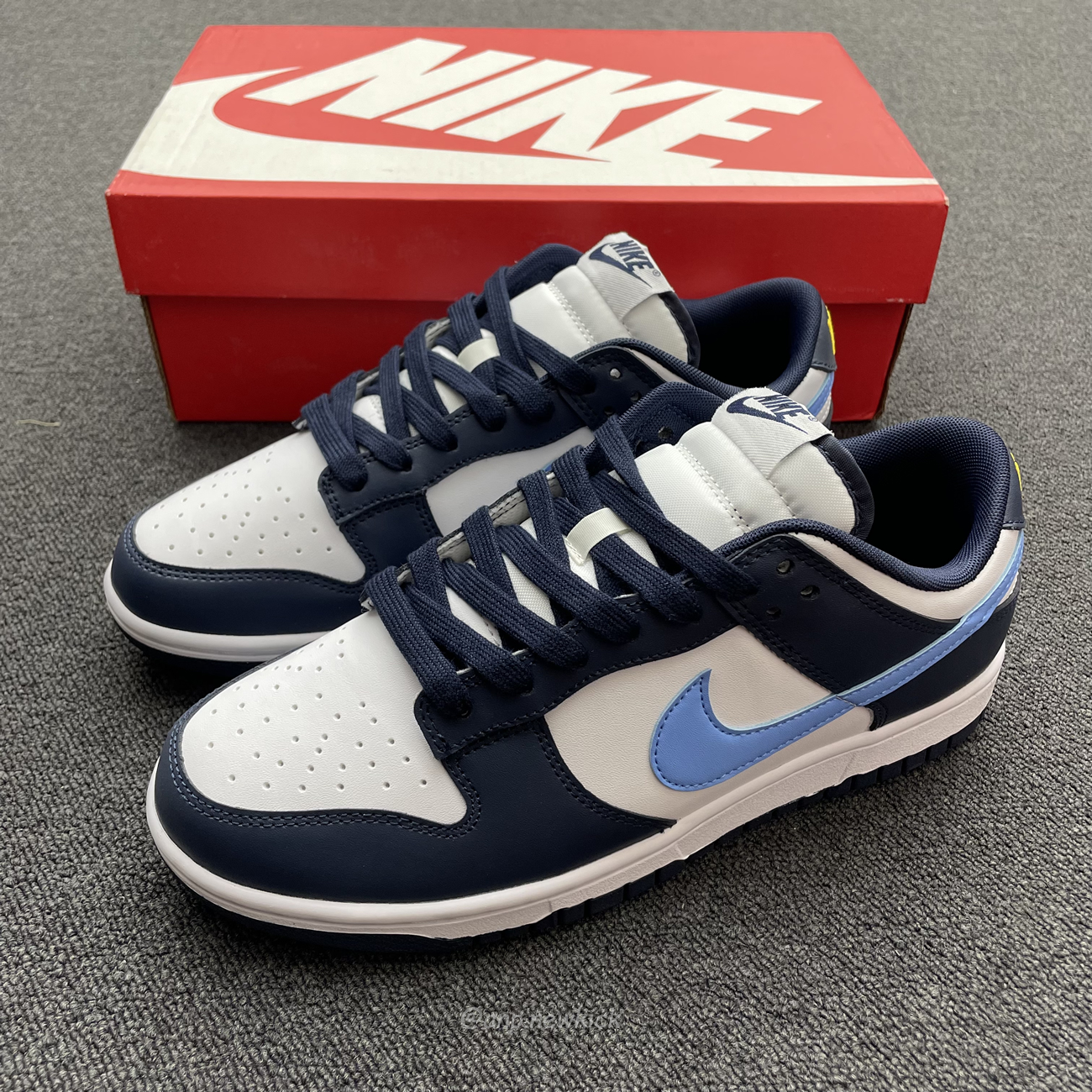 Nike Dunk Low Midnight Navy University Blue Fn7800 400 (13) - newkick.app