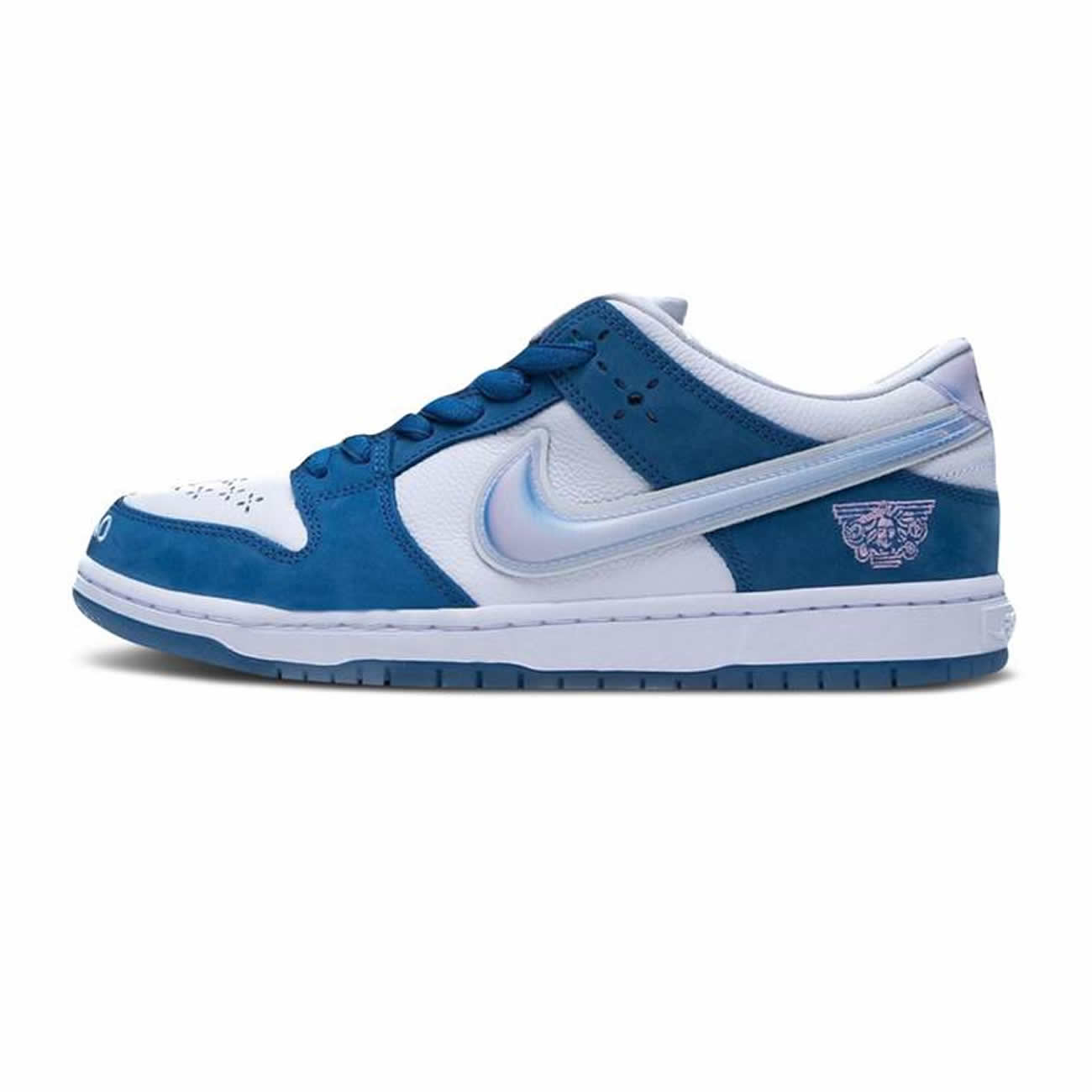 Nike Sb Dunk Low Born X Raised One Block At A Time Fn7819 400 (1) - newkick.app