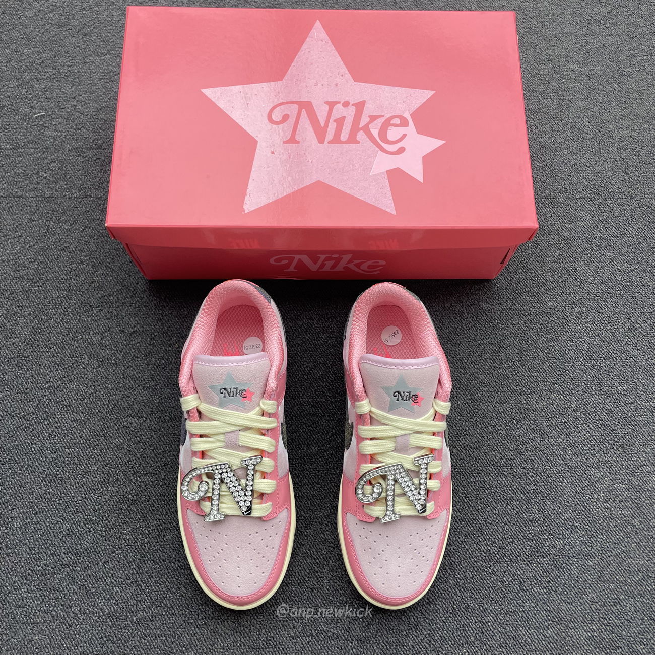 Nike Dunk Low Lx Barbie Fn8927 621 (10) - newkick.app