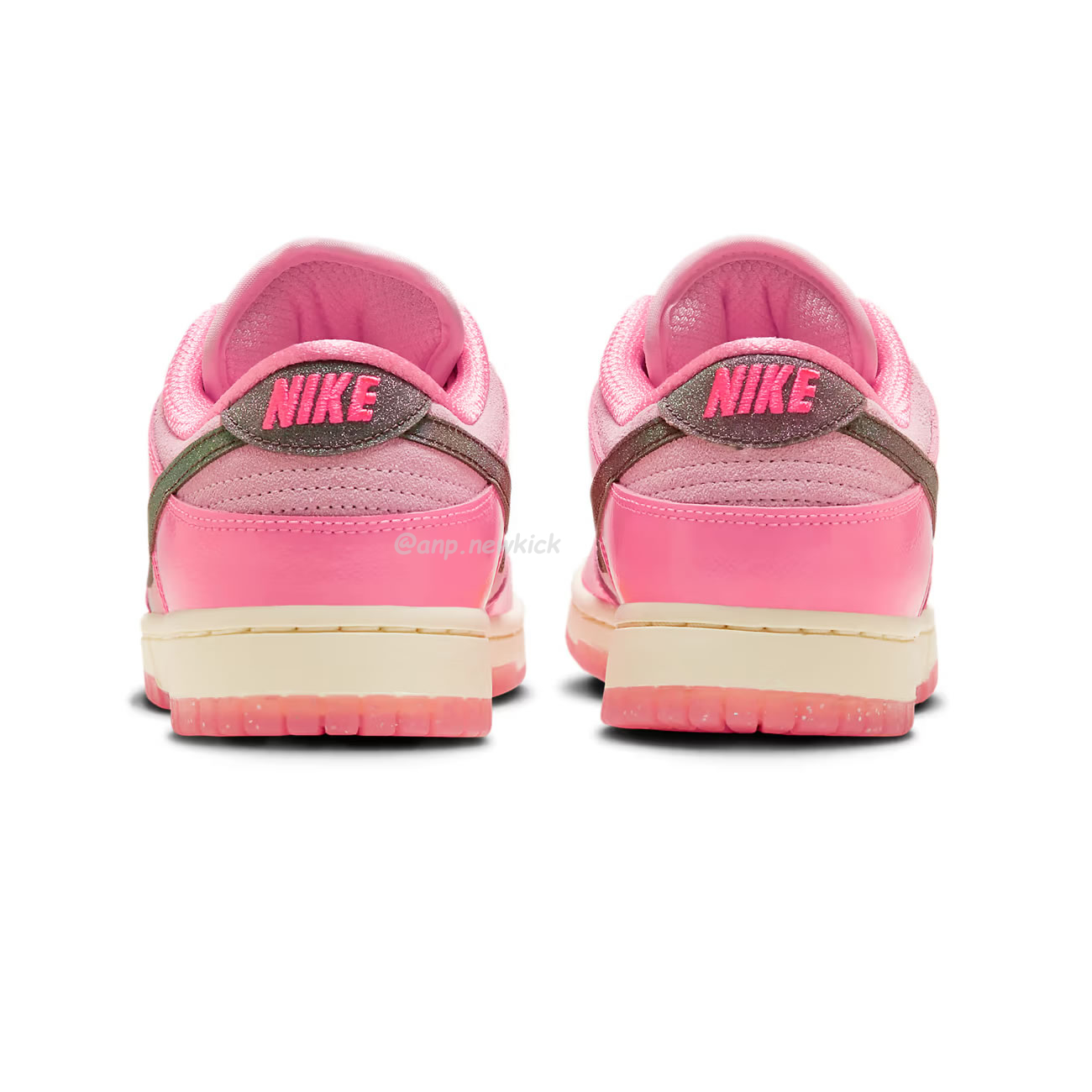 Nike Dunk Low Lx Barbie Fn8927 621 (15) - newkick.app