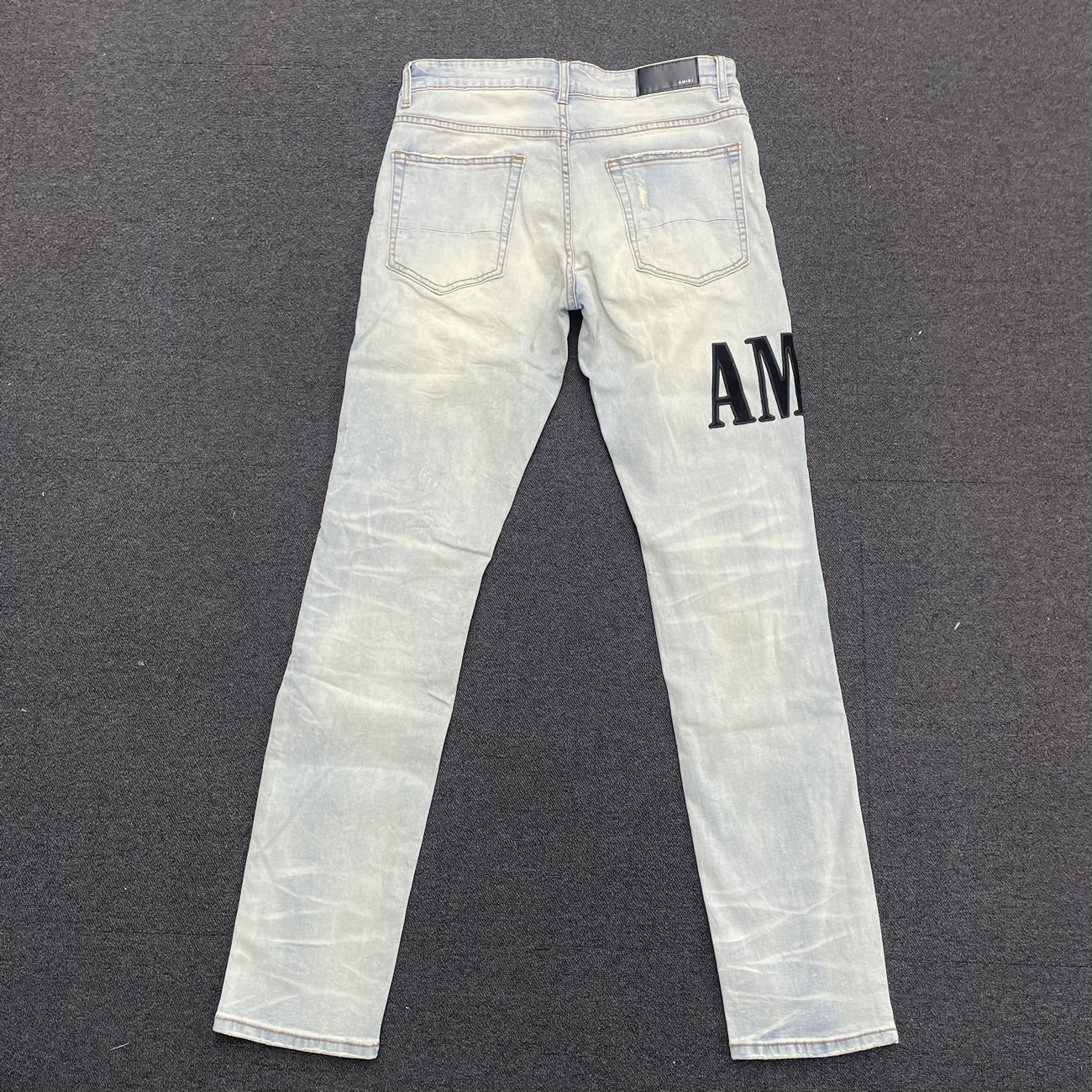 Amiri Core Applique Jean Clay Indigo Fw22 (6) - newkick.app