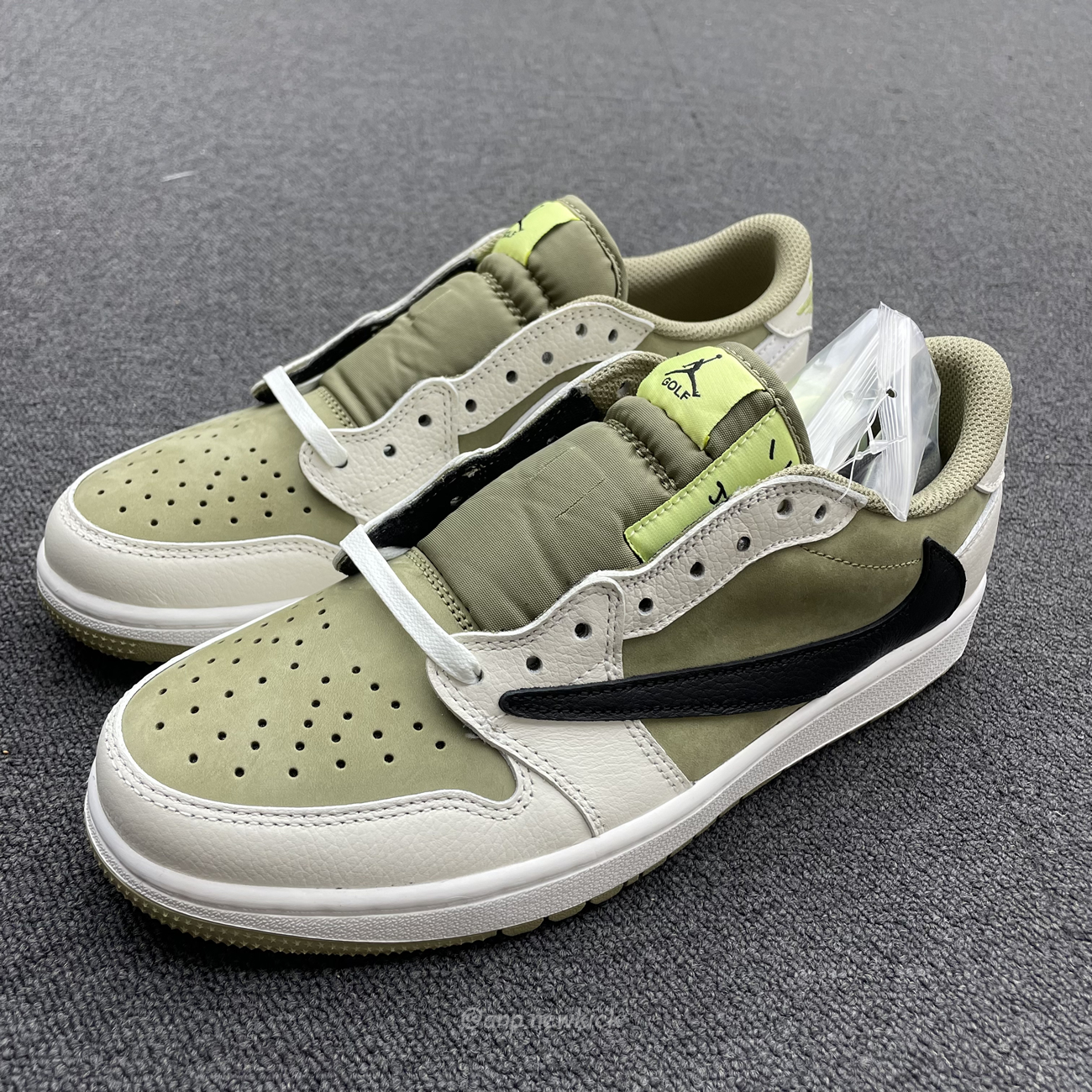 Air Jordan 1 Retro Low Golf Travis Scott Neutral Olive Fz3124 200 (4) - newkick.app