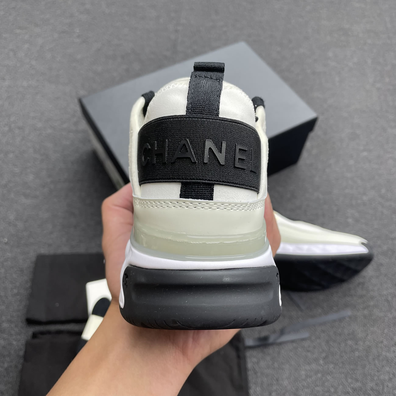 Chanel Casual Style Plain Logo Low Top Sneakers (13) - newkick.app