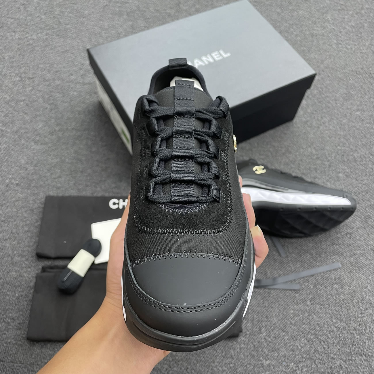 Chanel Casual Style Plain Logo Low Top Sneakers (16) - newkick.app