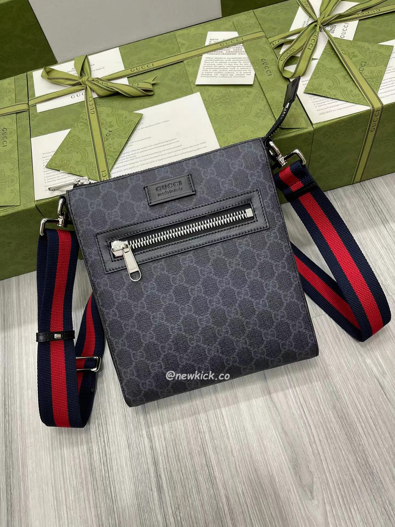 Gucci Gg Black Small Messenger Bag 523599 K5rln 1095 (12) - newkick.app