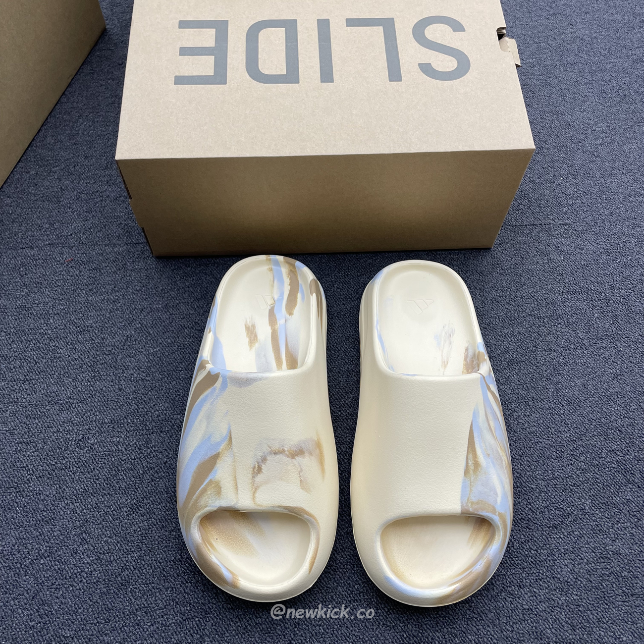 Adidas Yeezy X Kanye West Slide Bone (23) - newkick.app