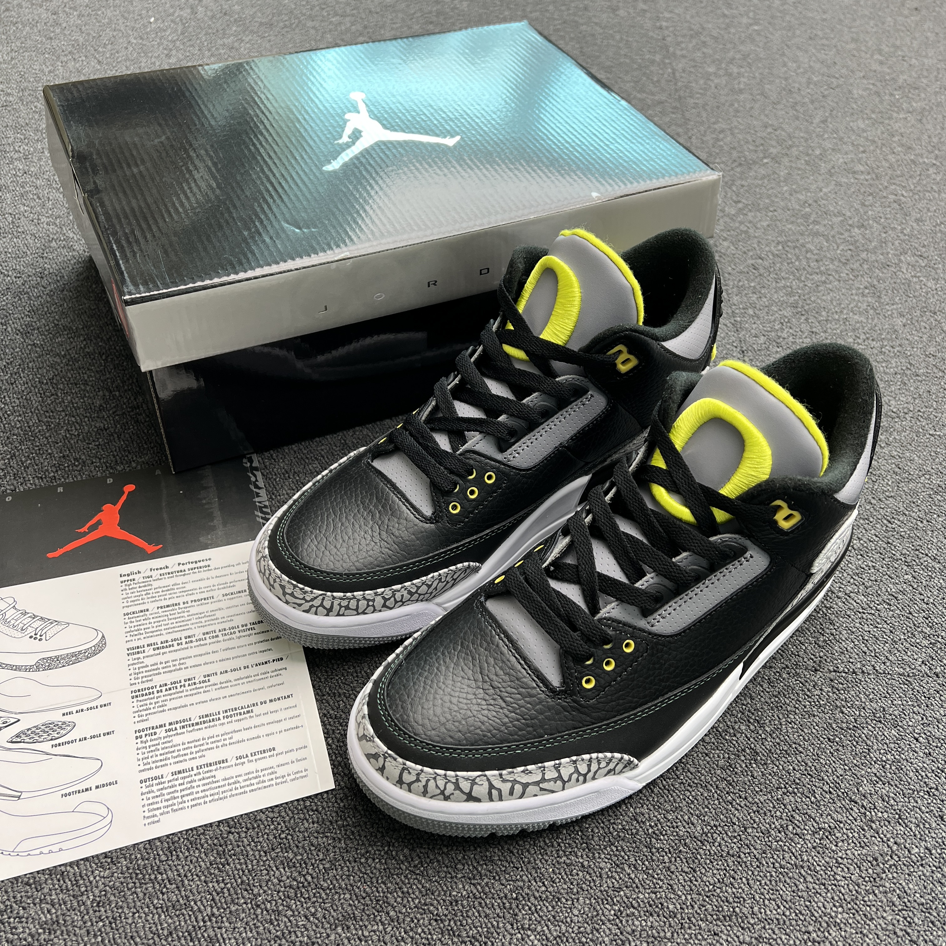 Jordan 3 Retro Oregon Ducks Pit Crew Both Pairs H011 Mnjdls 5 (5) - newkick.app