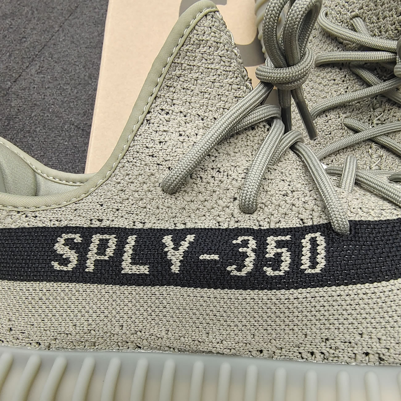 Adidas Yeezy Boost 350 V2 Granite Hq2059 (7) - newkick.app