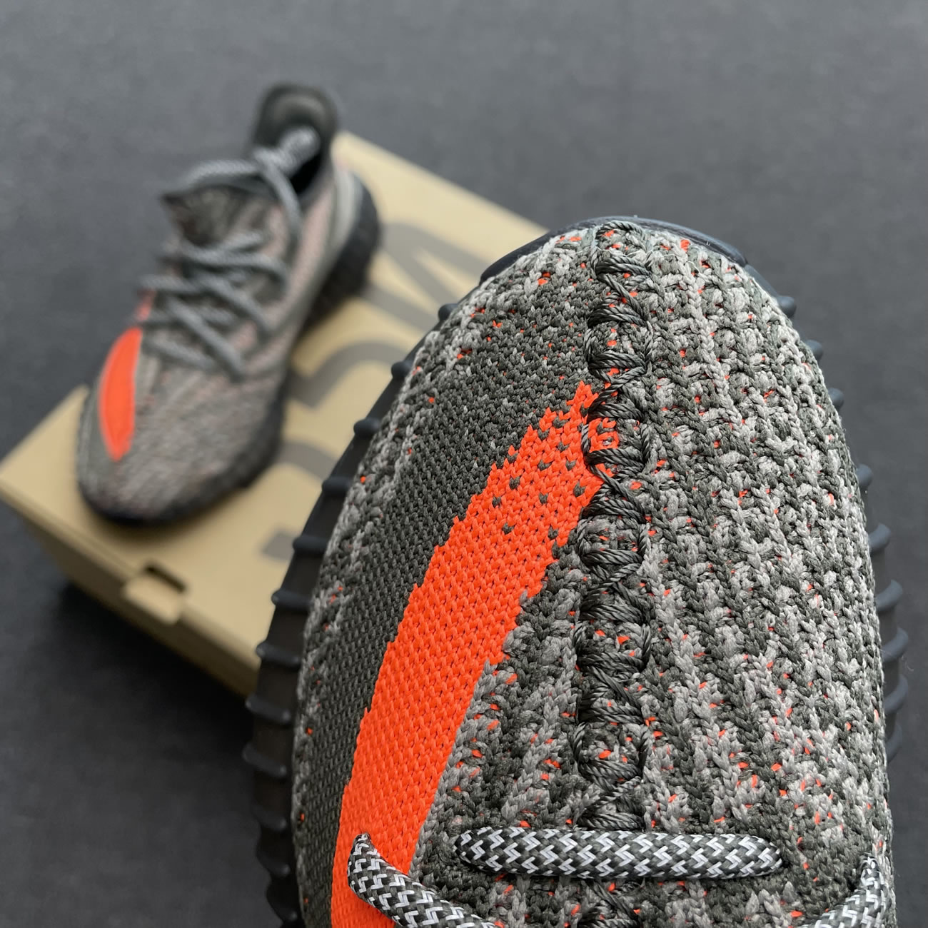 Adidas Yeezy Boost 350 V2 Dark Beluga Hq7045 (7) - newkick.app