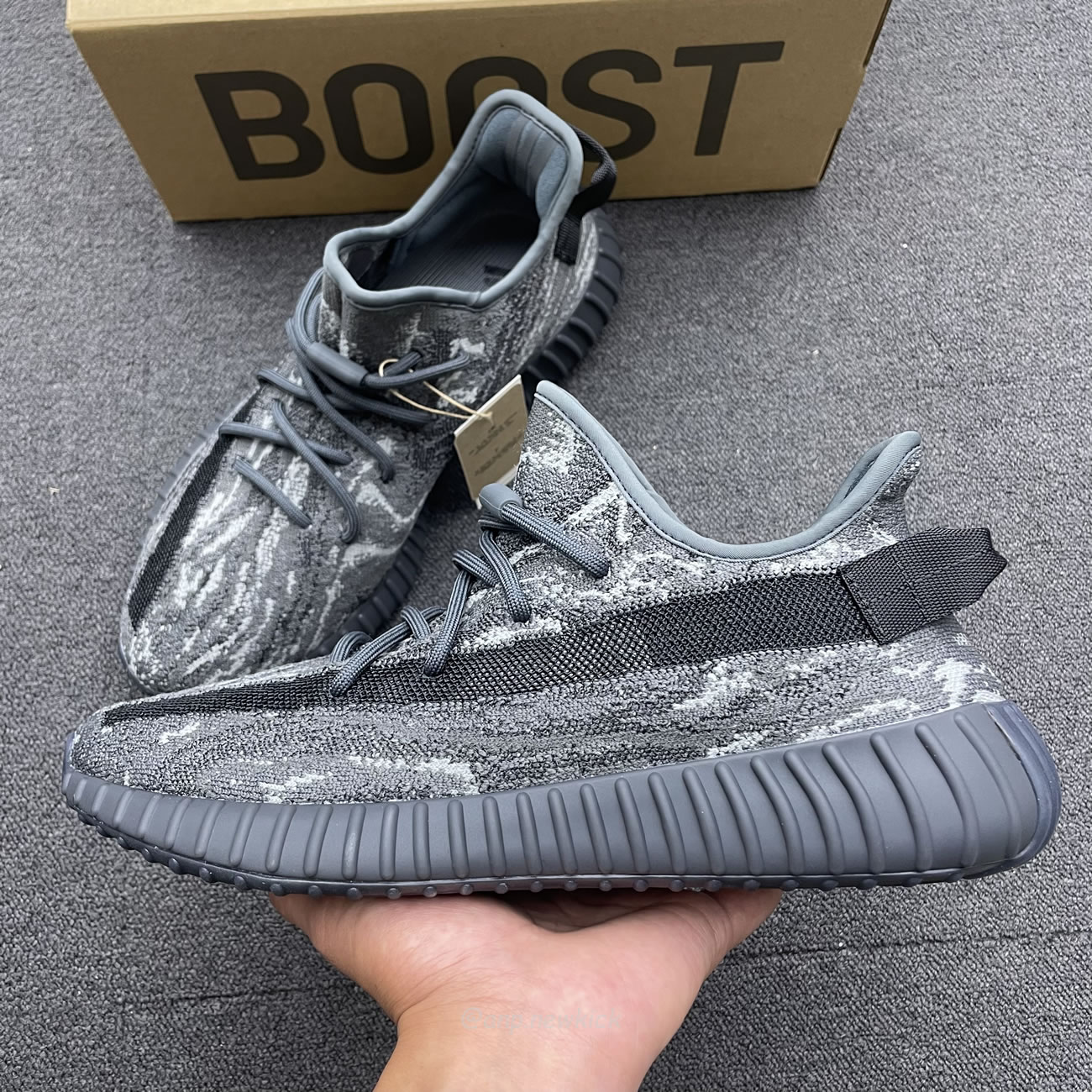 Adidas Yeezy Boost 350 V2 Mx Dark Salt Id4811 (6) - newkick.app