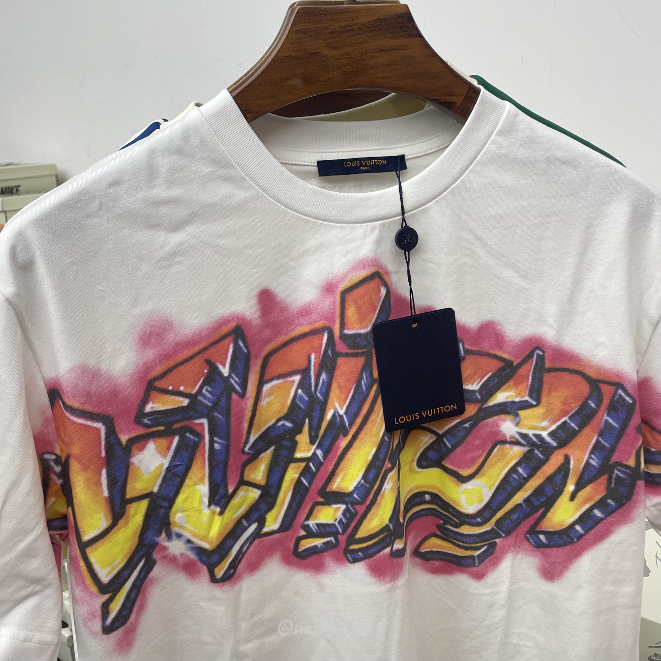 Louis Vuitton Graffiti T Shirt Milky White (7) - newkick.app