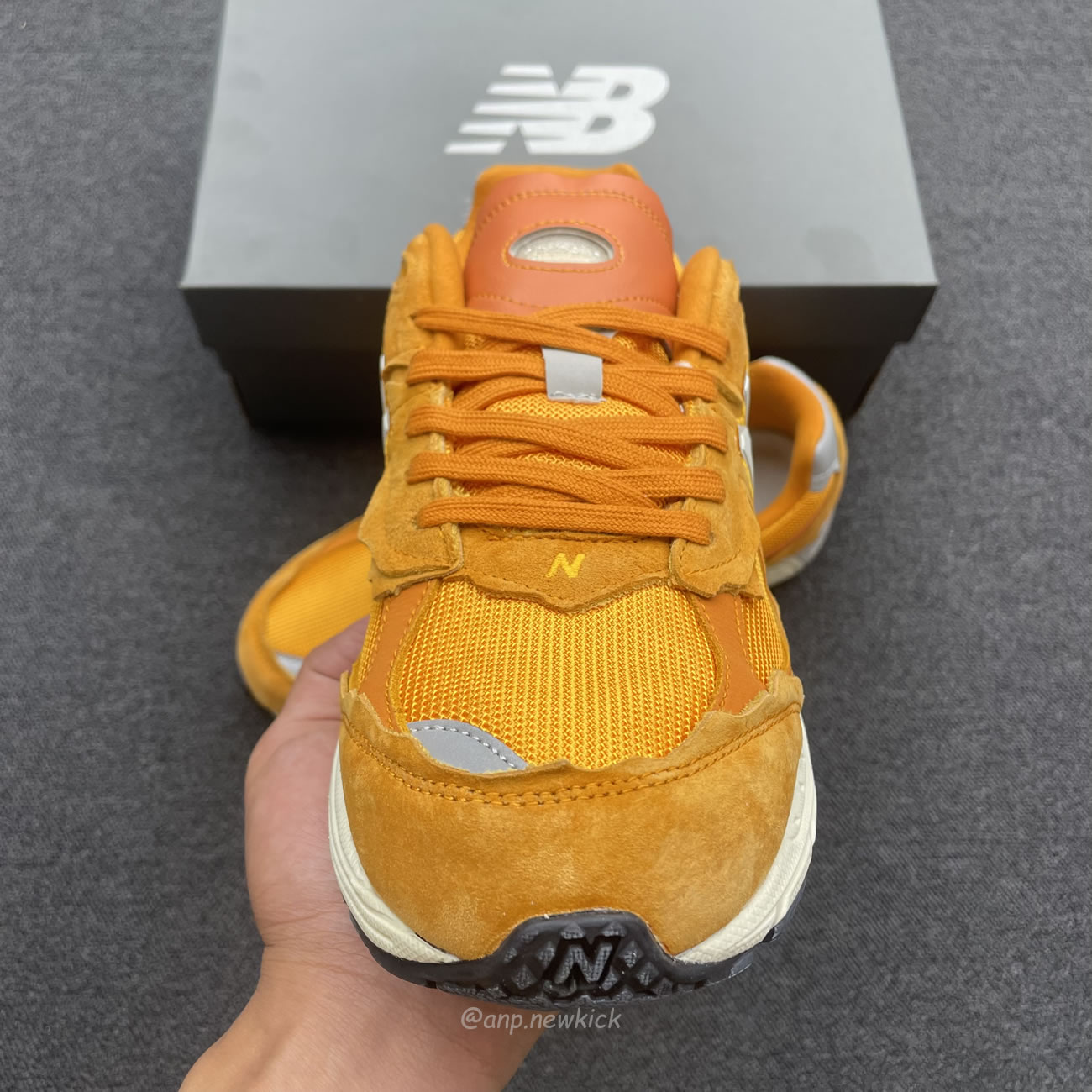 New Balance 2002r Protection Pack Vintage Orange M2002rde (5) - newkick.app