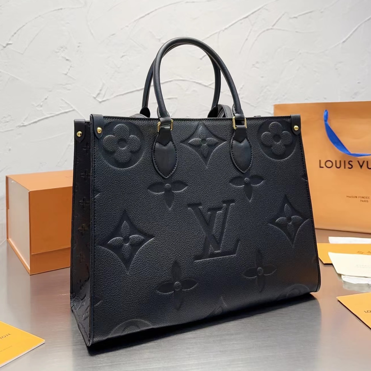 Louis Vuitton Onthego Empreinte M L Black M45595 (32) - newkick.app