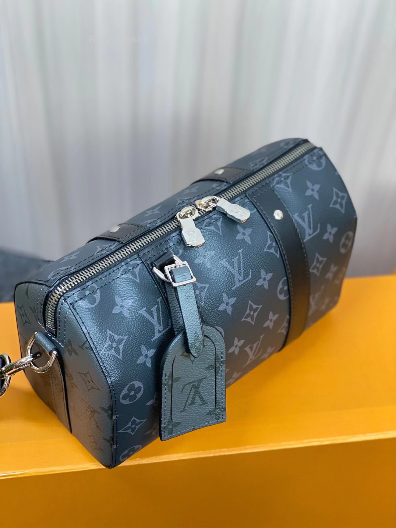 Louis Vuitton City Keepall M45936 (9) - newkick.app