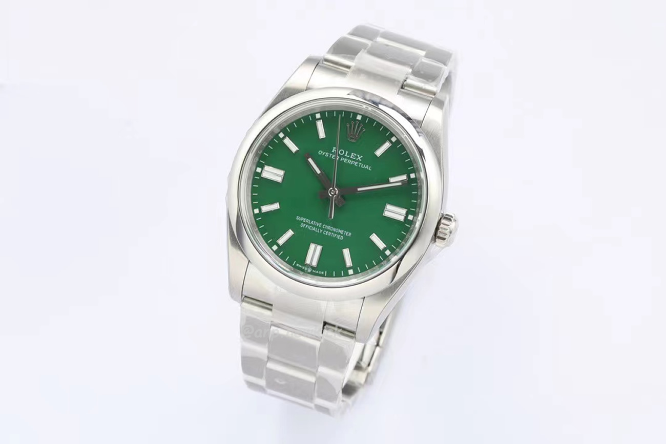 Rolex Oyster Perpetual Green Bright Black (4) - newkick.app