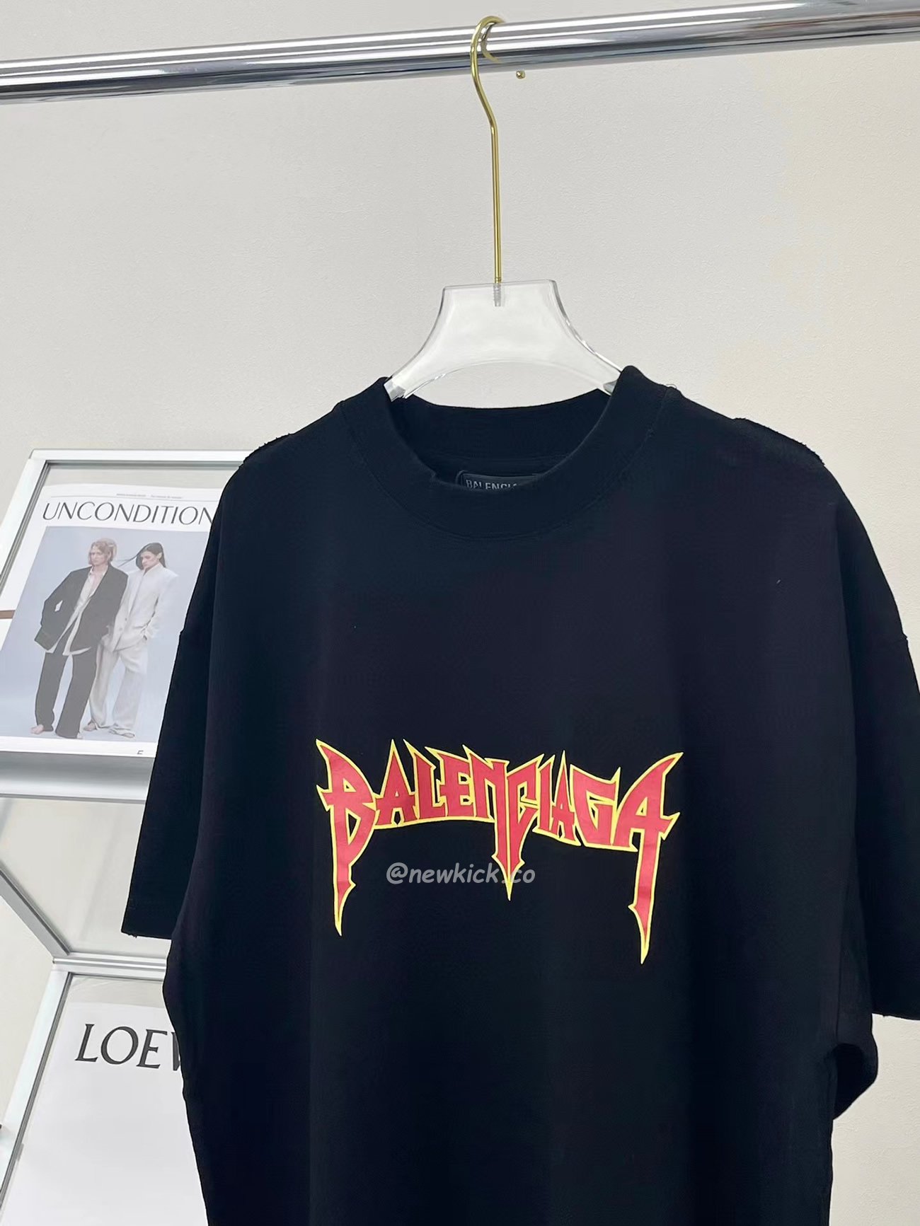 Balenciaga Metal Vintage Oversized T Shirt Black Multi Ss22 (7) - newkick.app