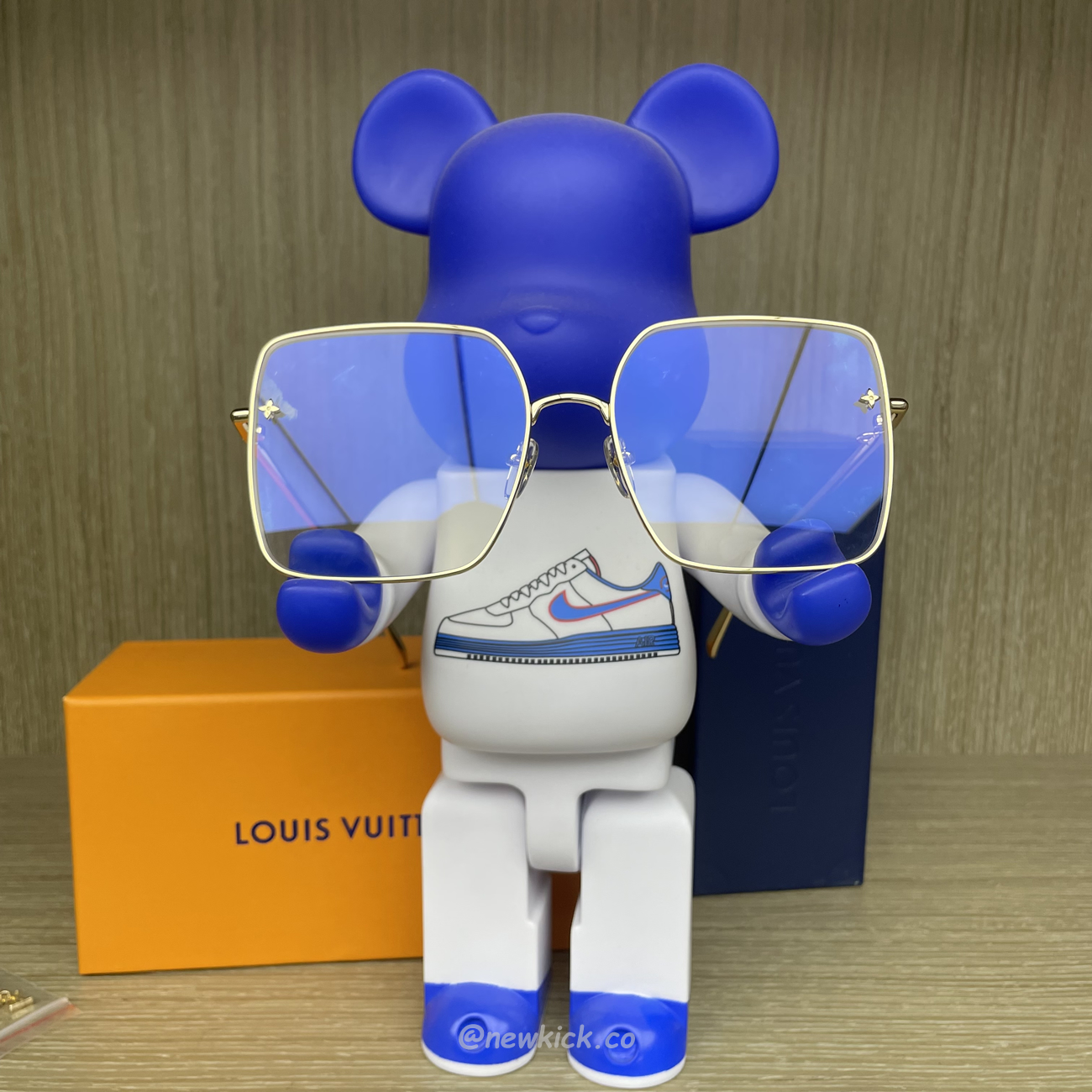 Louis Vuitton Lv Waimea Sunglasses1 (4) - newkick.app