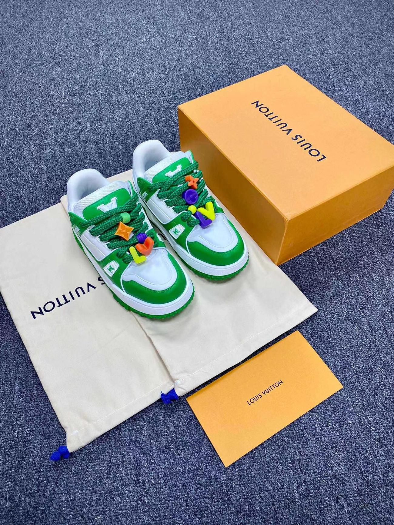 Louis Vuitton Trainer Maxi Orange Green White Black (17) - newkick.app