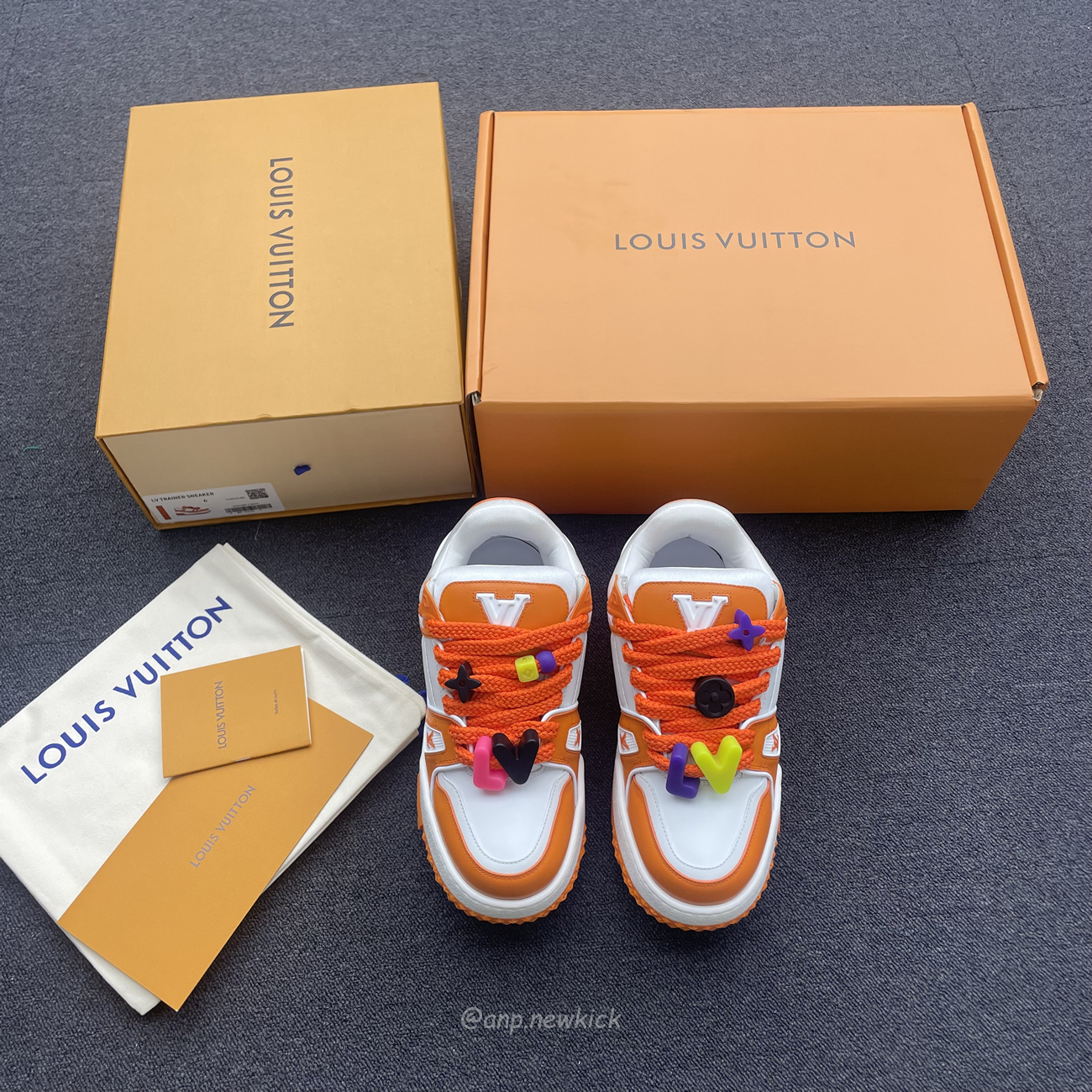 Louis Vuitton Trainer Maxi Orange Green White Black (2) - newkick.app