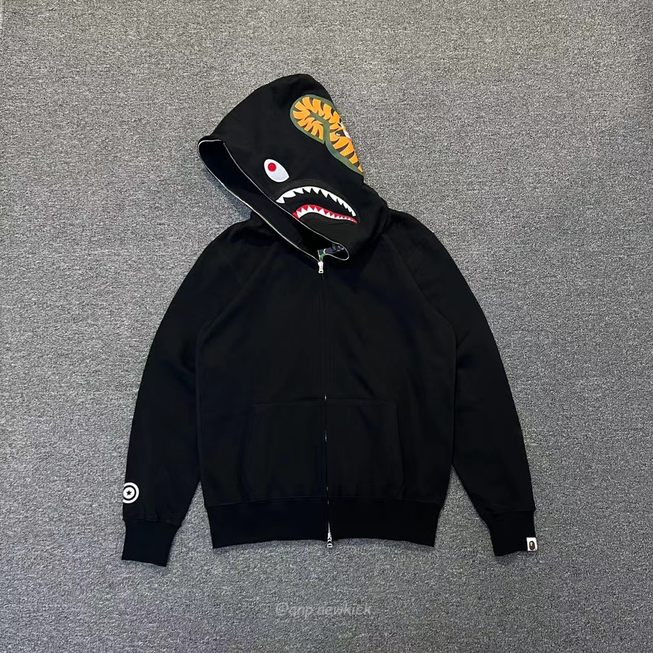 Bape Shark Full Zip Hoodie Black Ss22 (8) - newkick.app