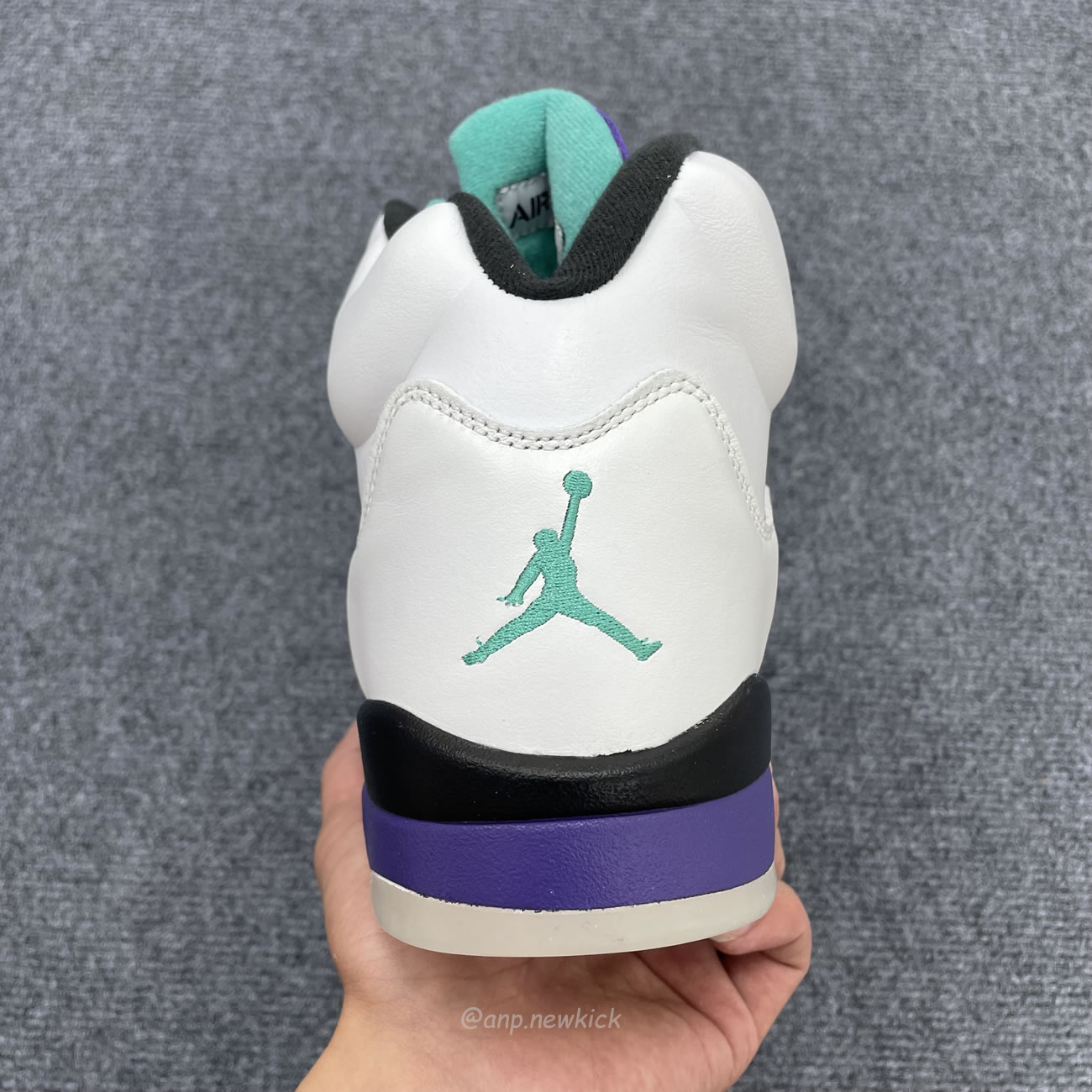 Air Jordan 5 Retro Grape 2013 136027 108 (3) - newkick.app