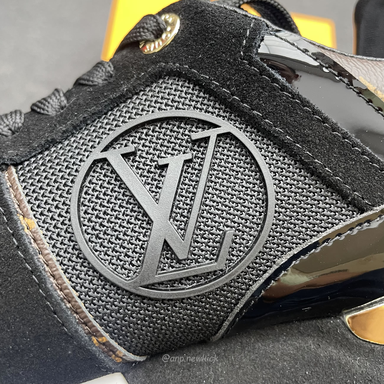 Louis Vuitton Run Away Black Gold 1a3cw0 (8) - newkick.app