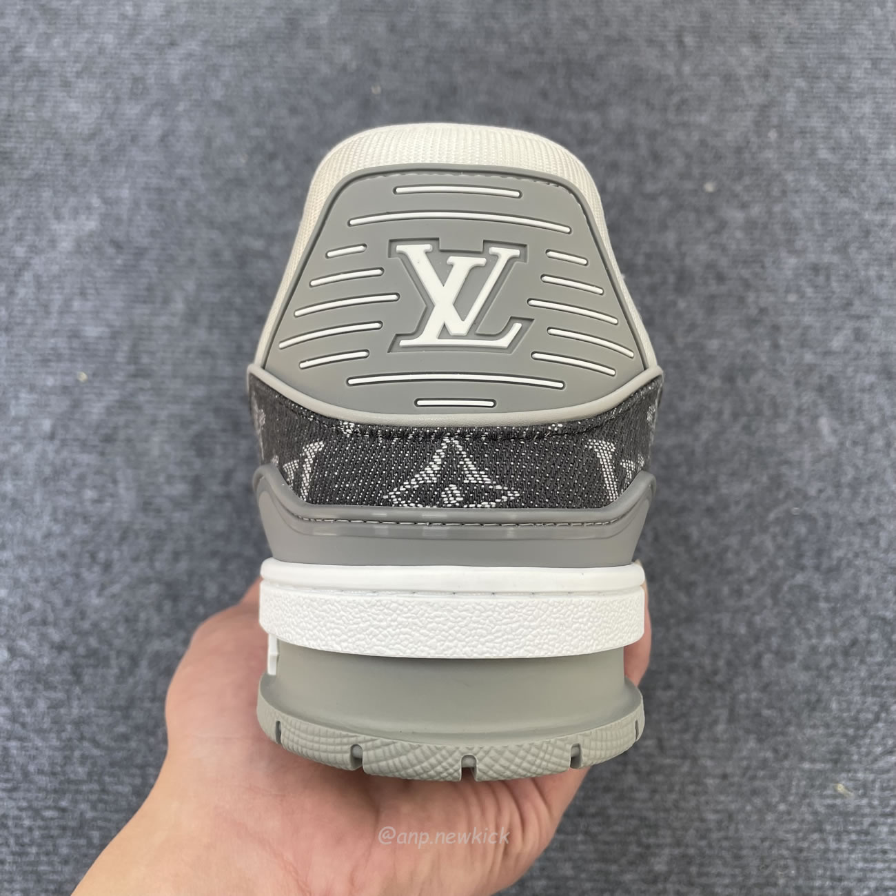 Louis Vuitton Trainer Monogram Denim Grey White 1adf58 (3) - newkick.app