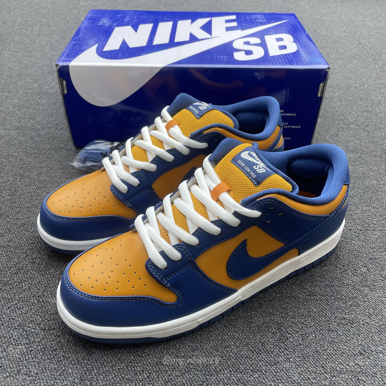 Nike Sb Dunk Low Sunset French Blue 304292 704 (10) - newkick.app