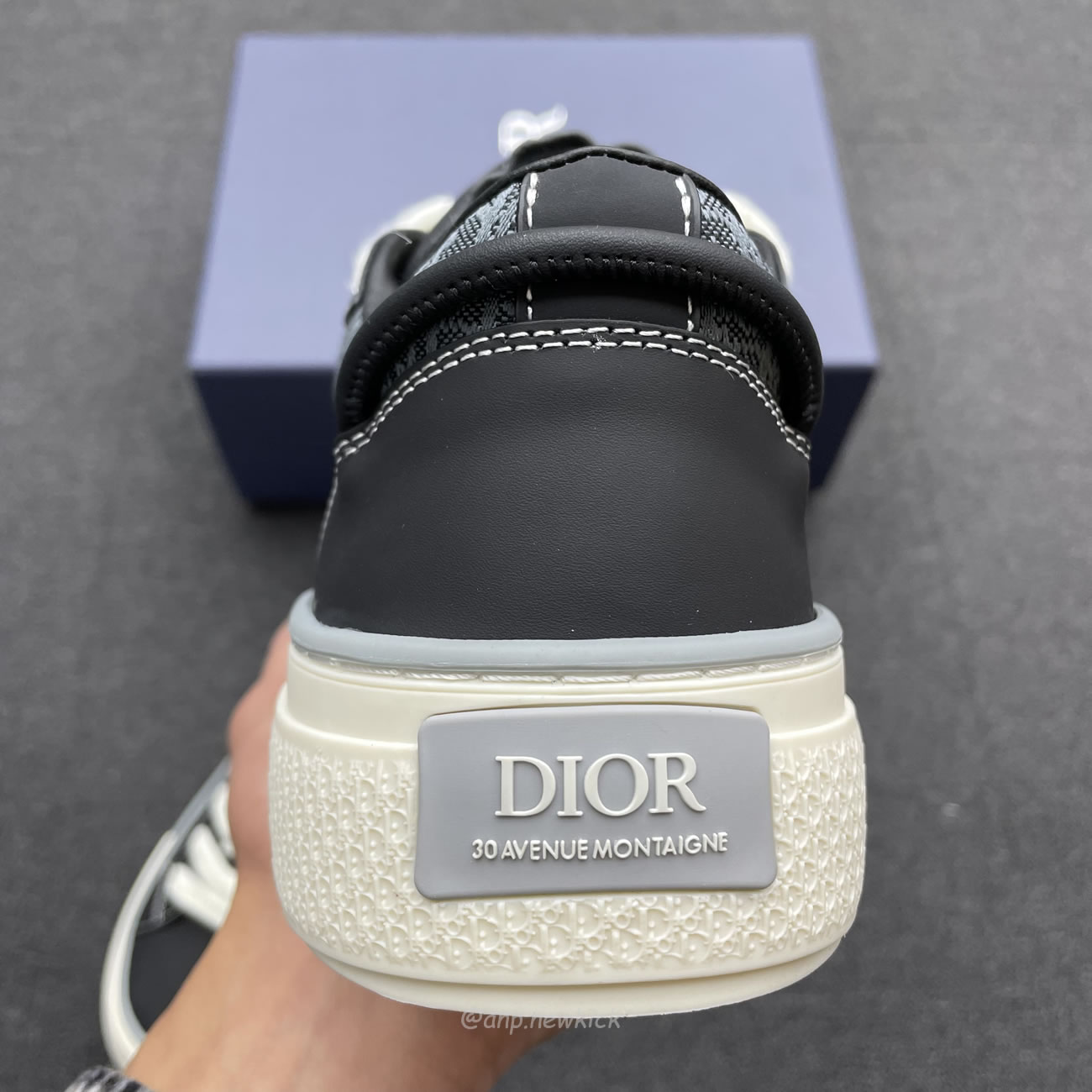 Dior B33 Sneaker Black Smooth Calfskin Oblique Jacquard 3sn303zwn55936 (4) - newkick.app