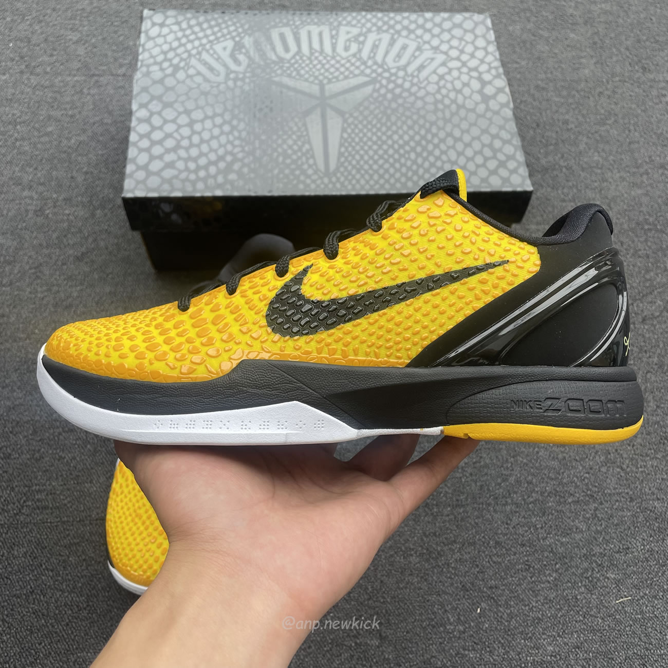 Nike Kobe 6 Lightbulb 429659 700 (2) - newkick.app