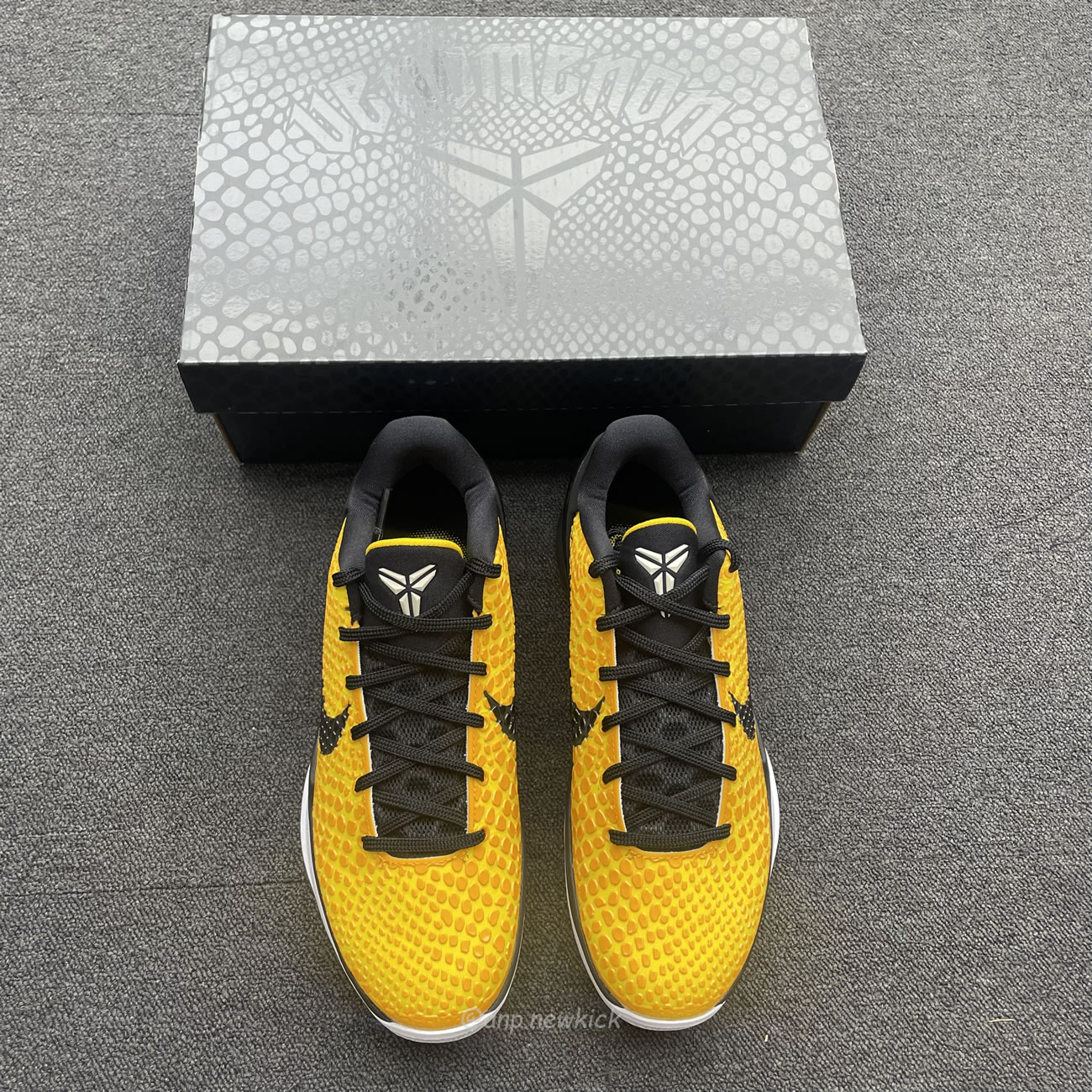 Nike Kobe 6 Lightbulb 429659 700 (3) - newkick.app