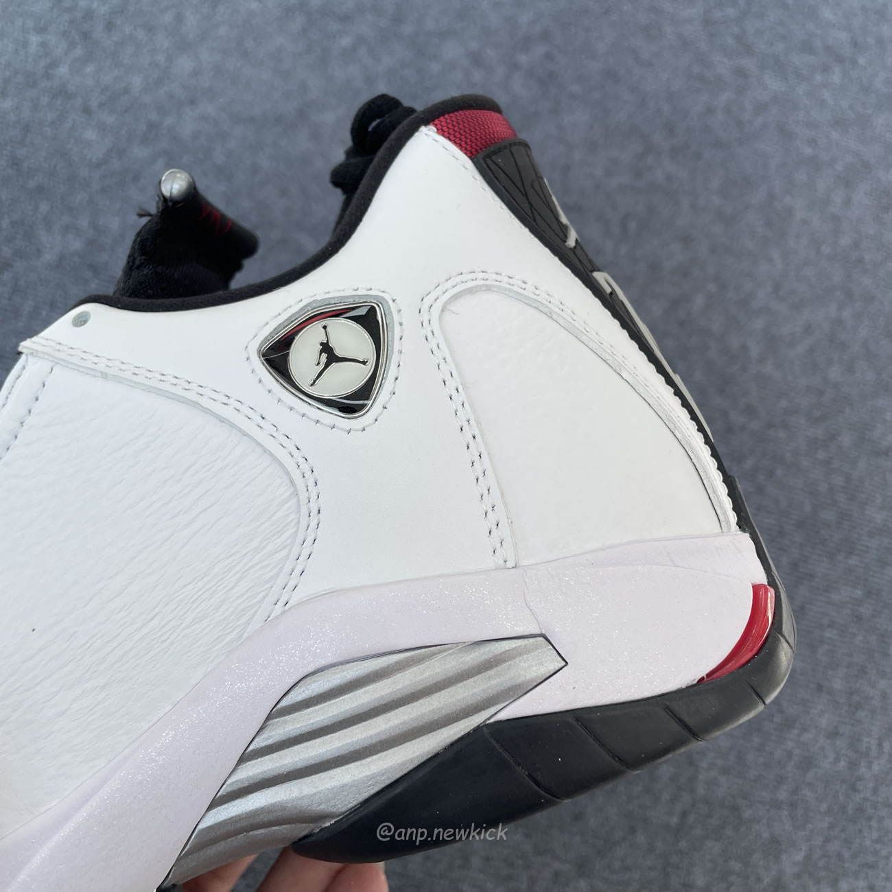 Air Jordan 14 Retro Black Toe 2024 487471 160 (9) - newkick.app