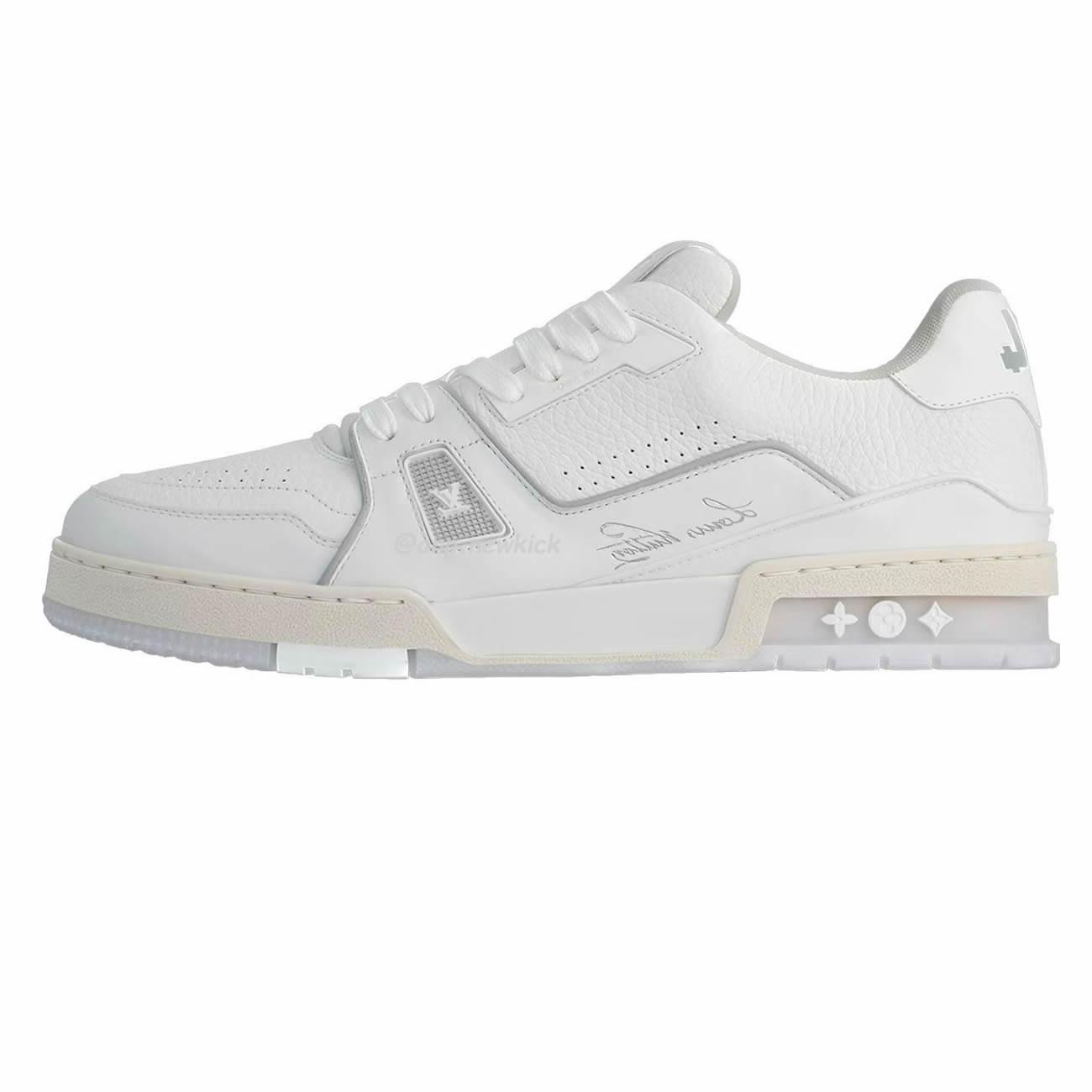 Louis Vuitton Trainer White Signature 51bcolre (1) - newkick.app