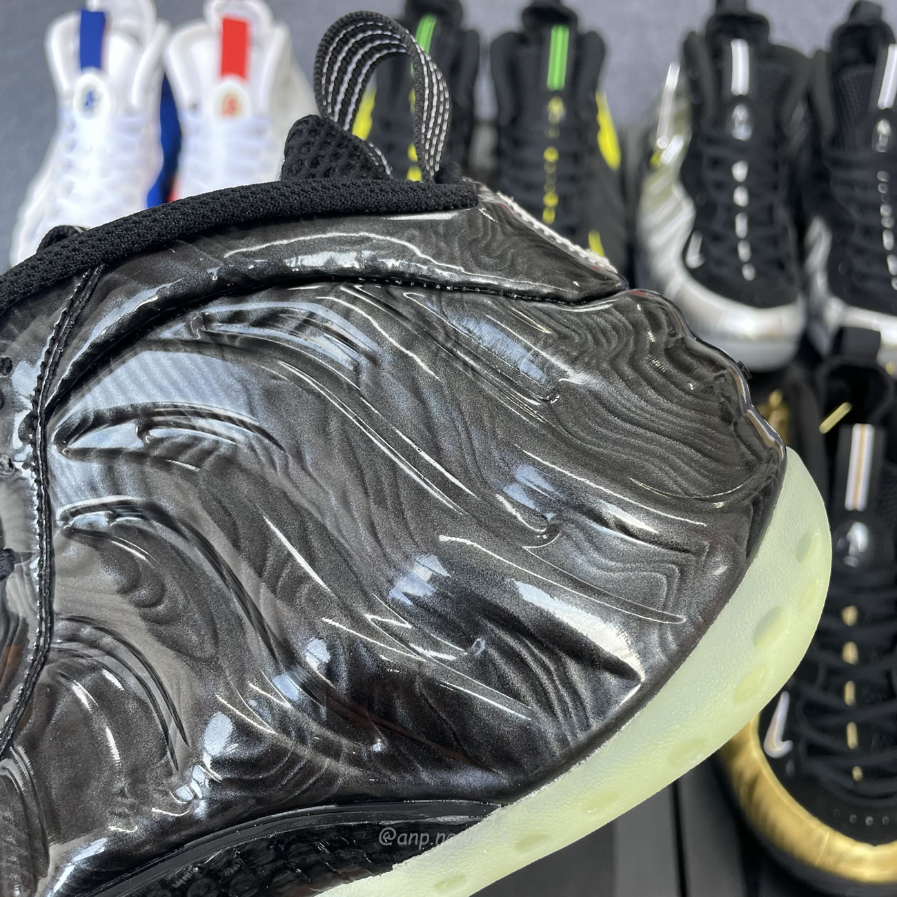 Nike Air Foamposite Pro Metallic Gold 624041 701 (18) - newkick.app