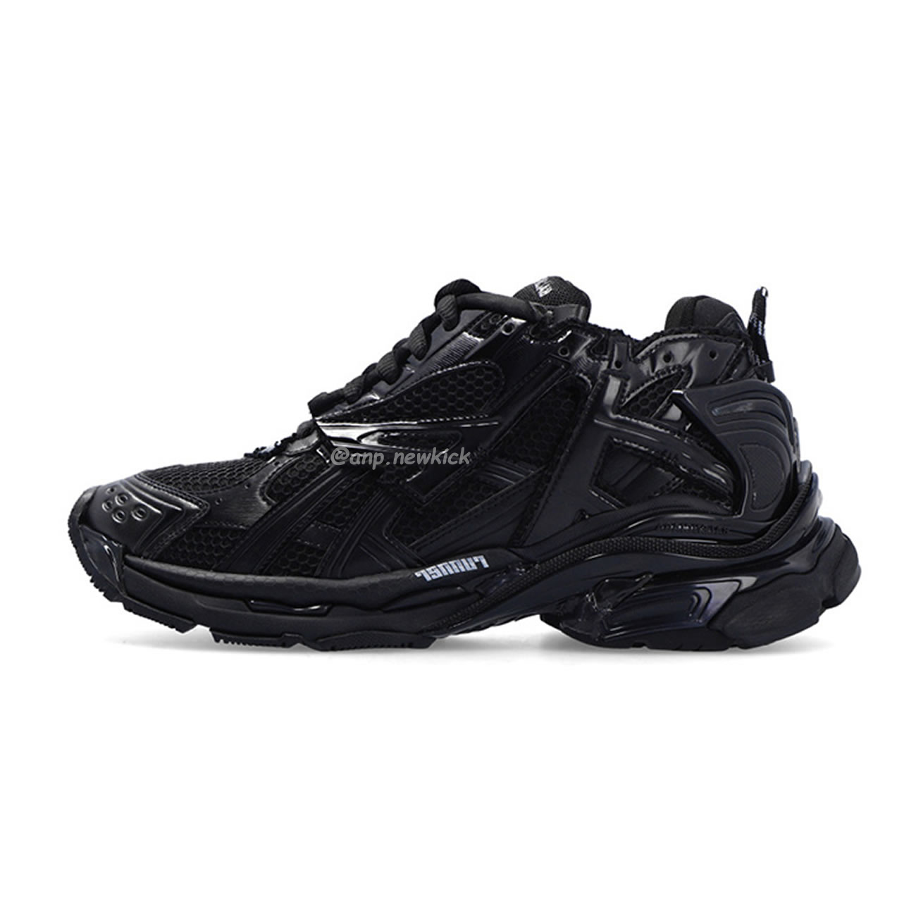 Balenciaga Runner Black 677403w3rb11000 (1) - newkick.app