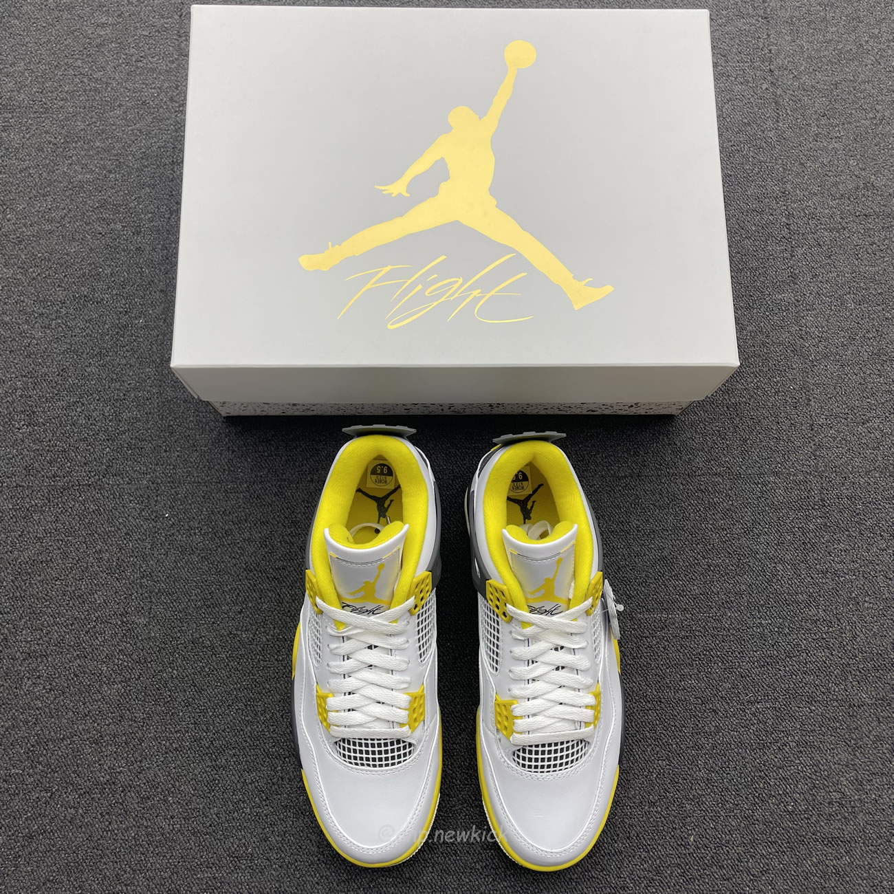 Air Jordan 4 Retro Vivid Sulfur Womens Aq9129 101 (3) - newkick.app