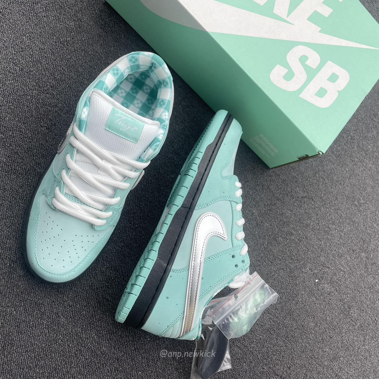 Nike Sb Dunk Low Concepts Tiffany Green Lobster Bv1310 402 (7) - newkick.app