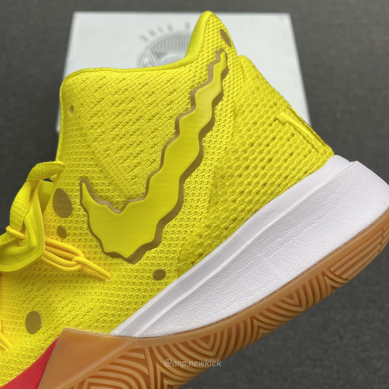 Nike Kyrie 5 Spongebob Squidward Patrick Cj6951 300 Cj6950 600 (37) - newkick.app