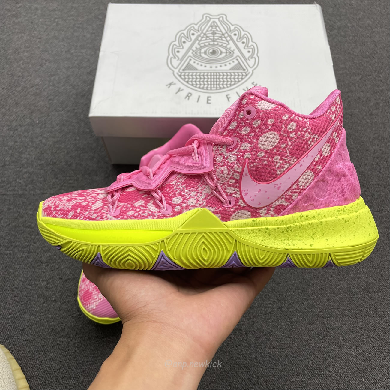 Nike Kyrie 5 Spongebob Squidward Patrick Cj6951 300 Cj6950 600 (8) - newkick.app