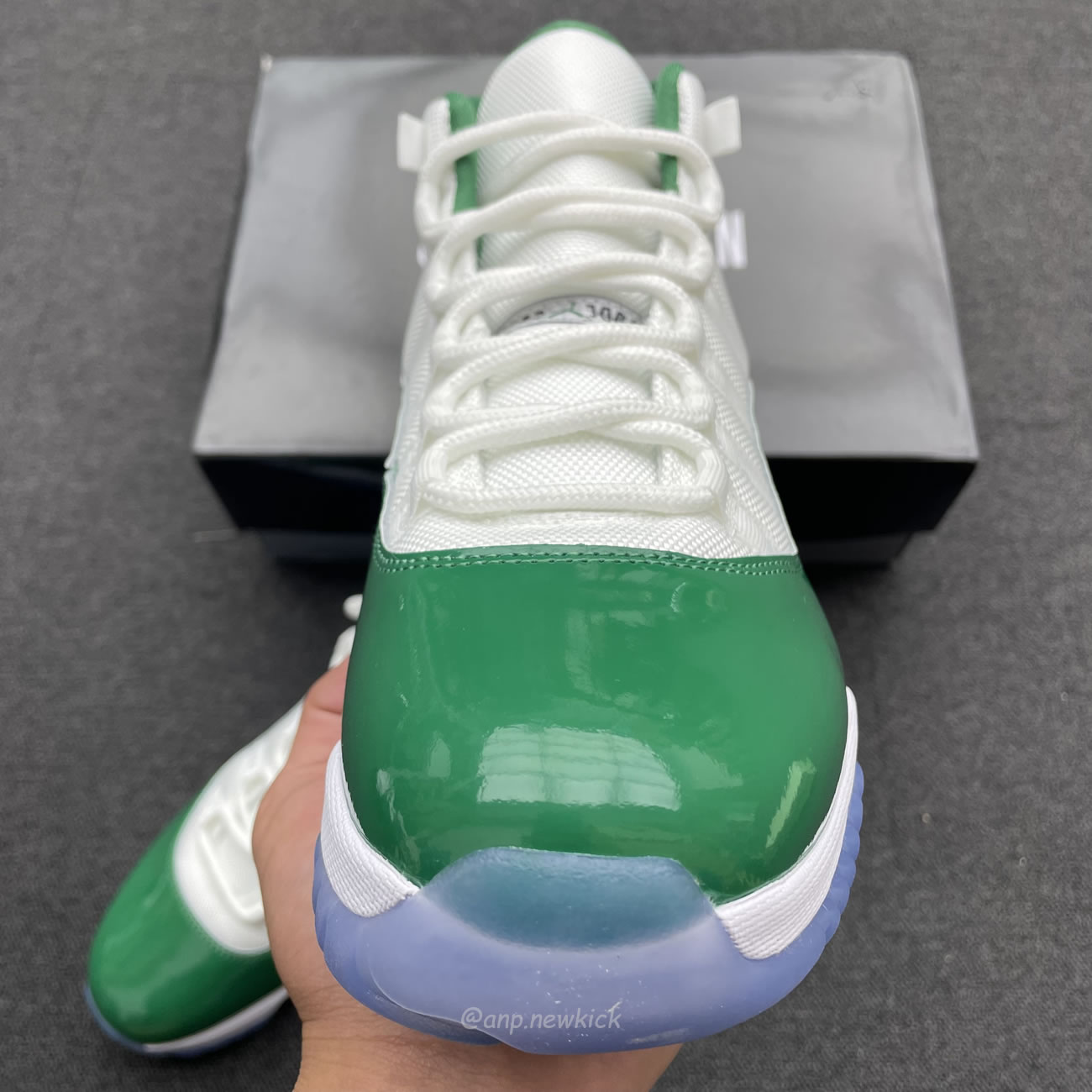 Air Jordan 11 Retro White Green Ct8012 113 (5) - newkick.app