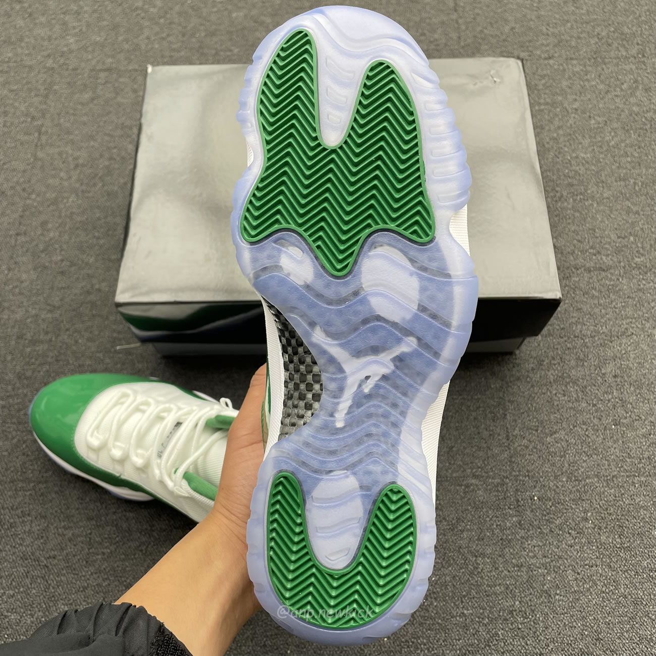 Air Jordan 11 Retro White Green Ct8012 113 (7) - newkick.app