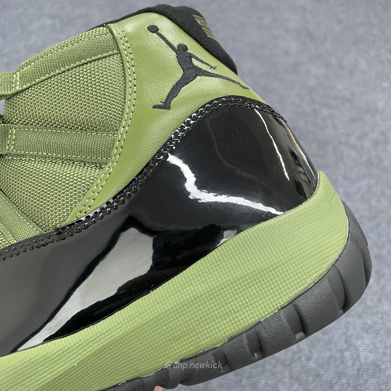 Air Jordan 11 Retro Army Green Black Ct8012 300 (6) - newkick.app