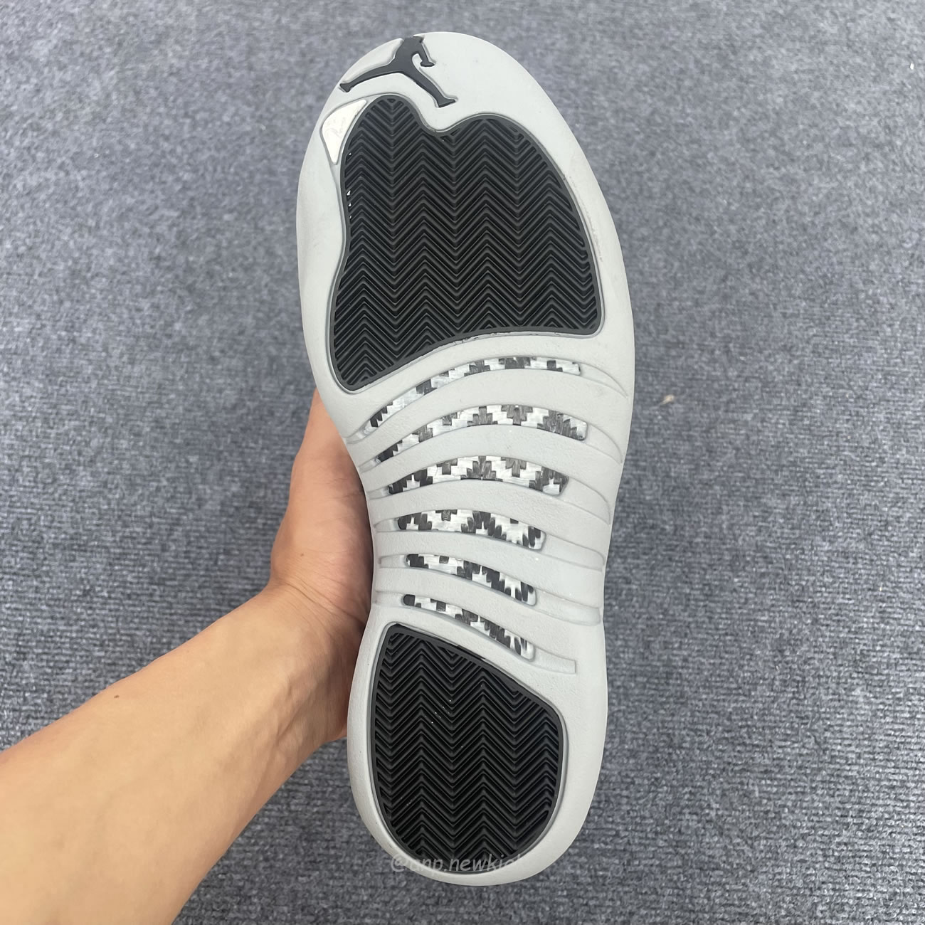 Air Jordan 12 Retro Barons Ct8013 010 (7) - newkick.app